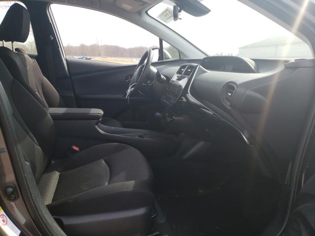 Photo 4 VIN: JTDKARFUXK3078470 - TOYOTA PRIUS 