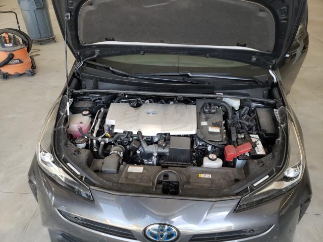 Photo 6 VIN: JTDKARFUXK3085886 - TOYOTA PRIUS 