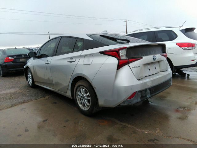 Photo 2 VIN: JTDKARFUXL3116202 - TOYOTA PRIUS 