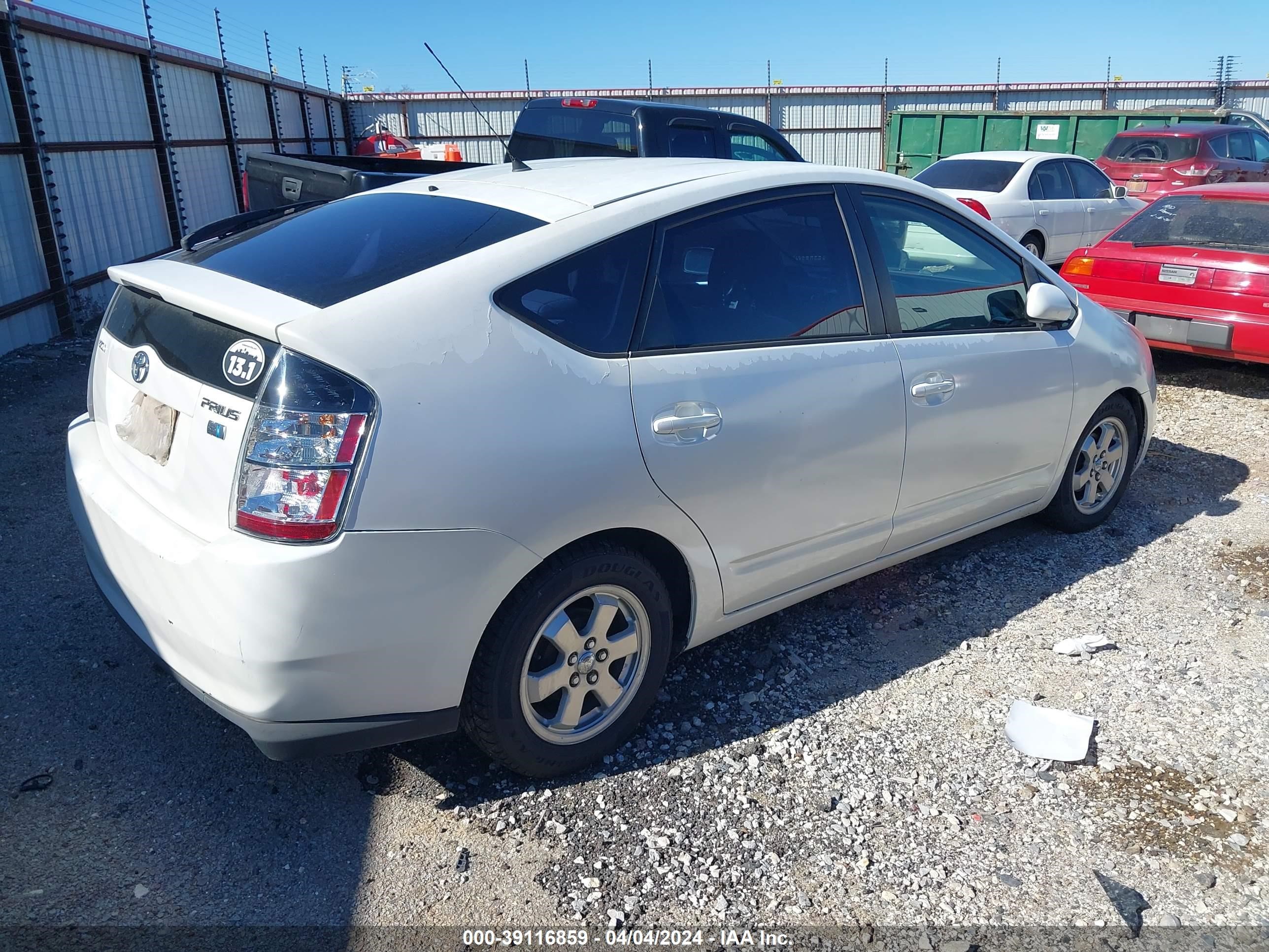 Photo 3 VIN: JTDKB20U040019462 - TOYOTA PRIUS 