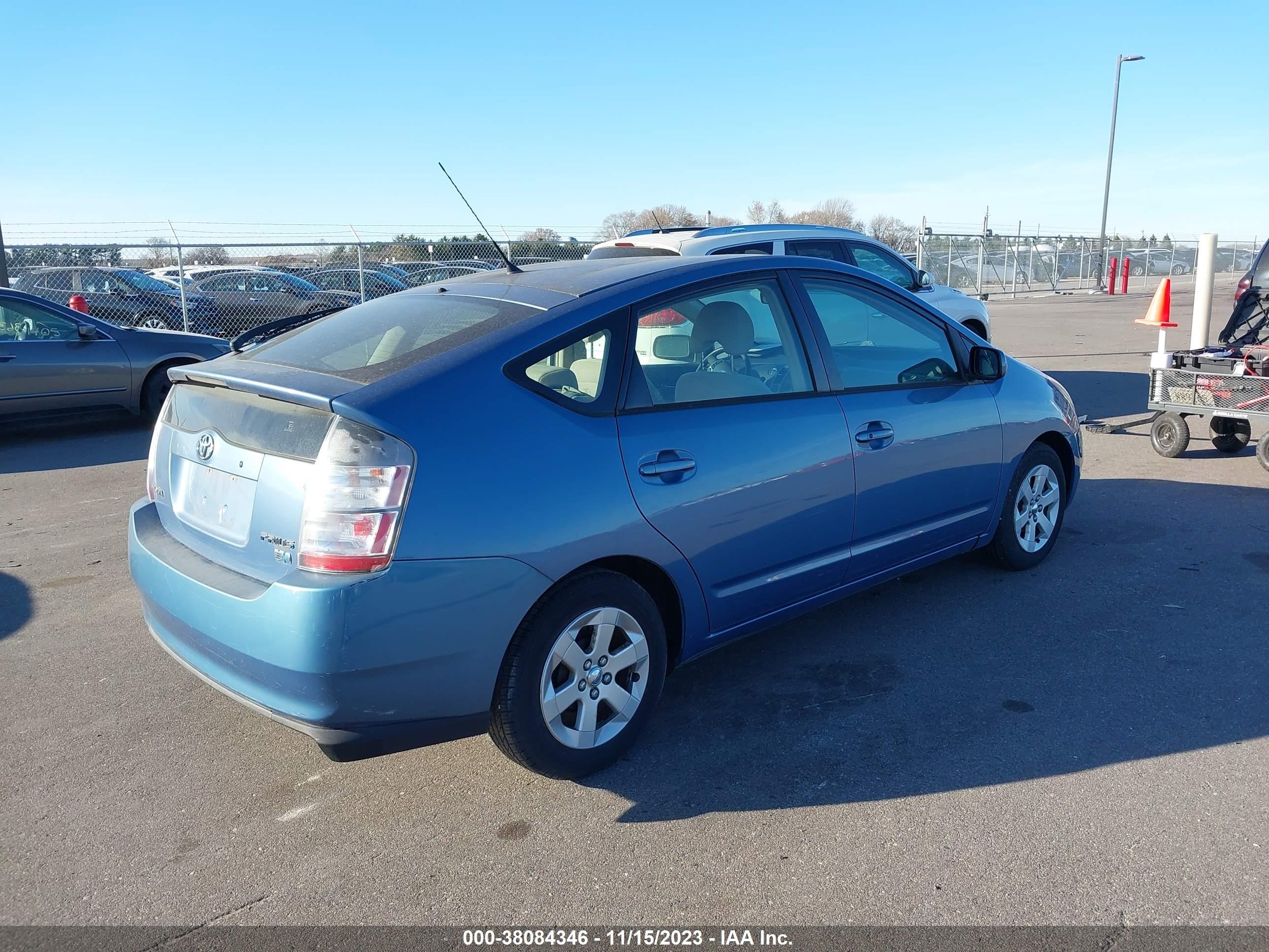 Photo 3 VIN: JTDKB20U040050064 - TOYOTA PRIUS 