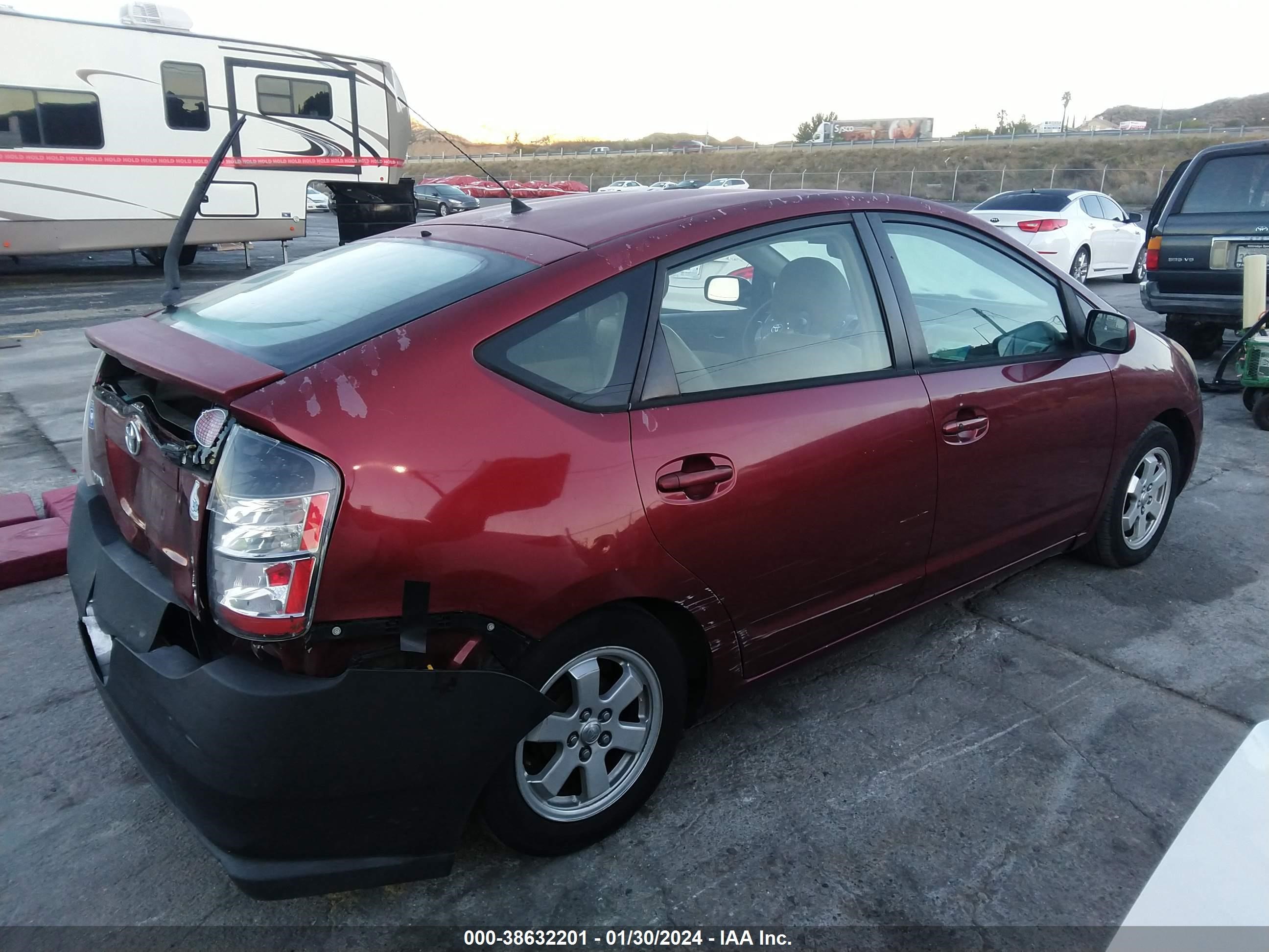 Photo 3 VIN: JTDKB20U057010009 - TOYOTA PRIUS 