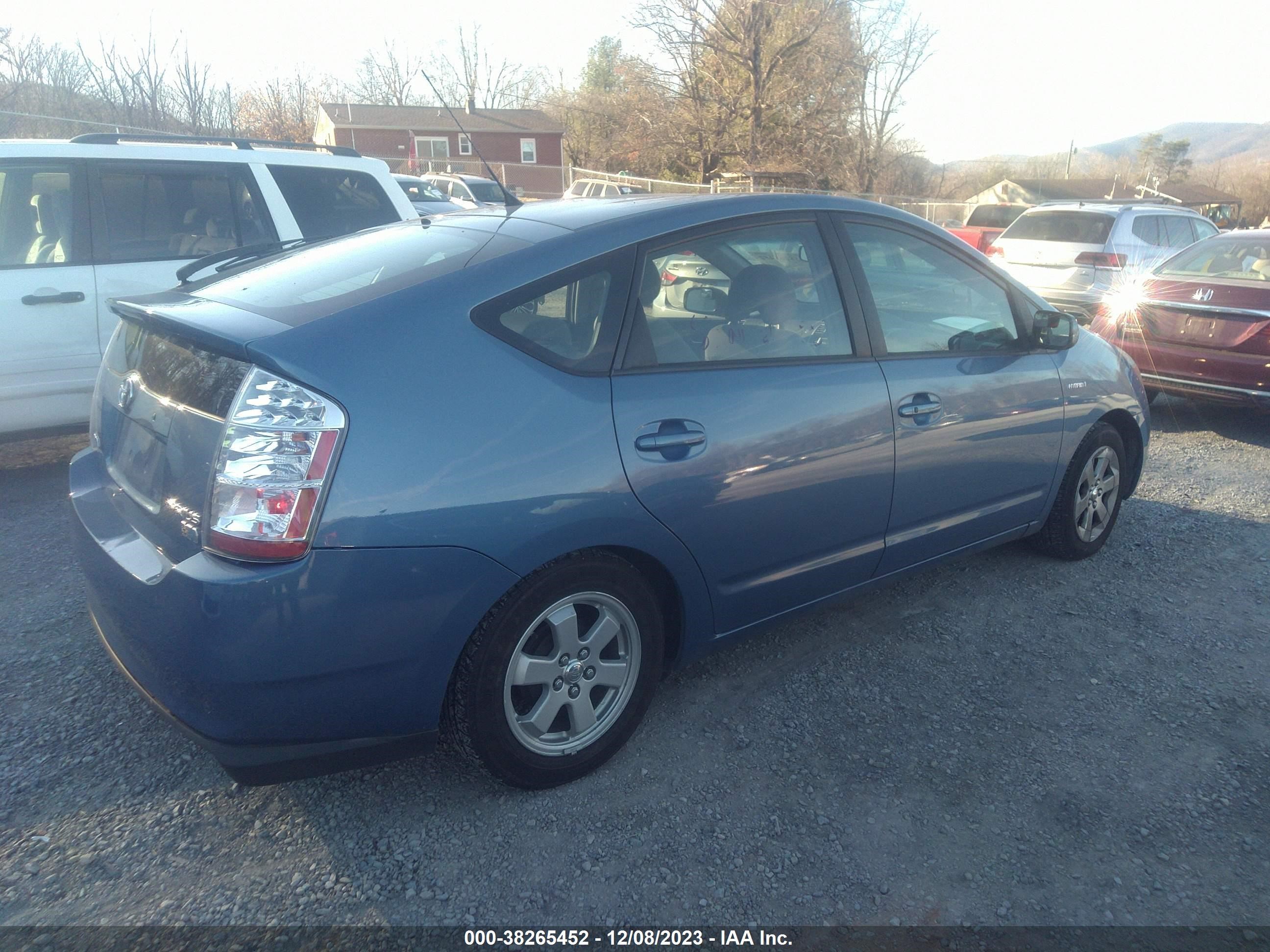 Photo 3 VIN: JTDKB20U077611164 - TOYOTA PRIUS 