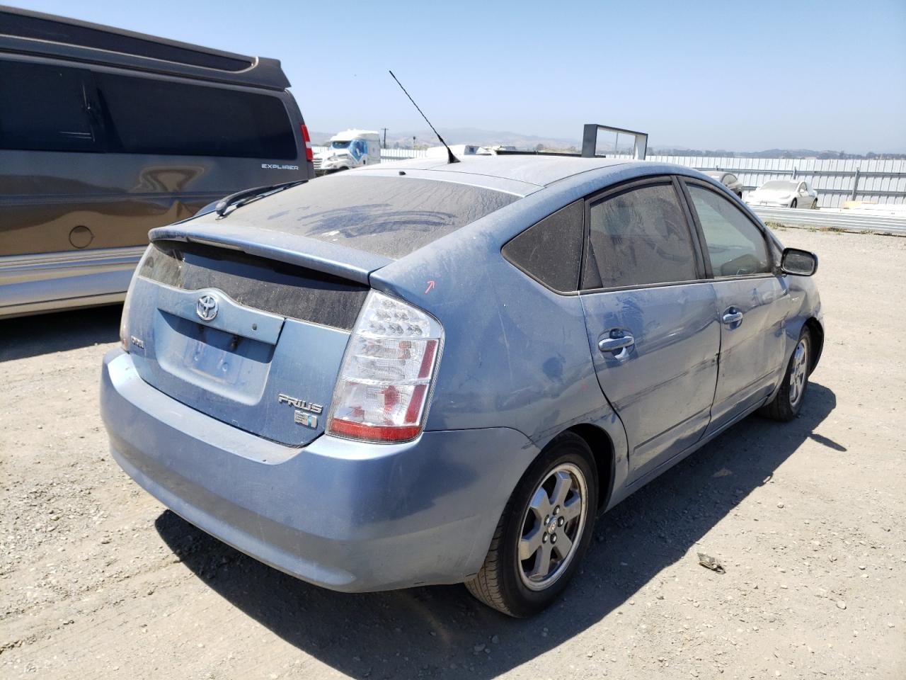 Photo 2 VIN: JTDKB20U077620169 - TOYOTA PRIUS 