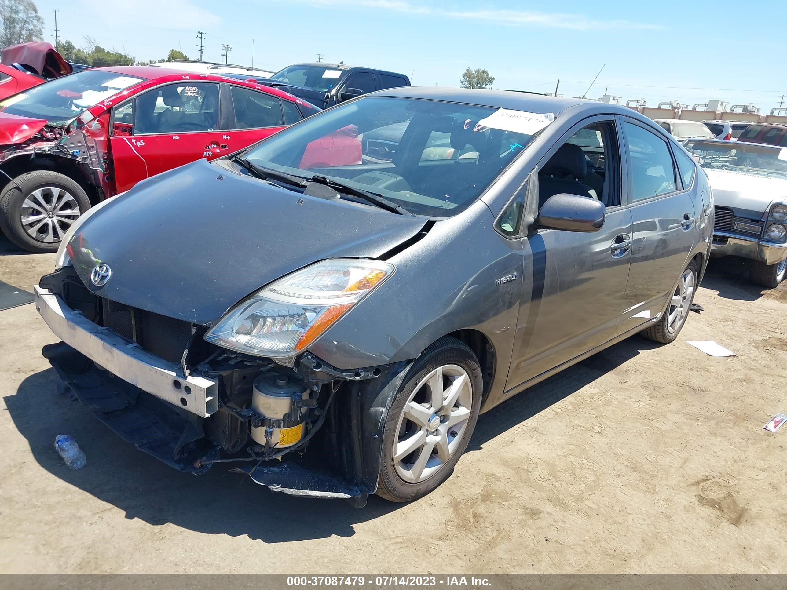 Photo 1 VIN: JTDKB20U083356931 - TOYOTA PRIUS 