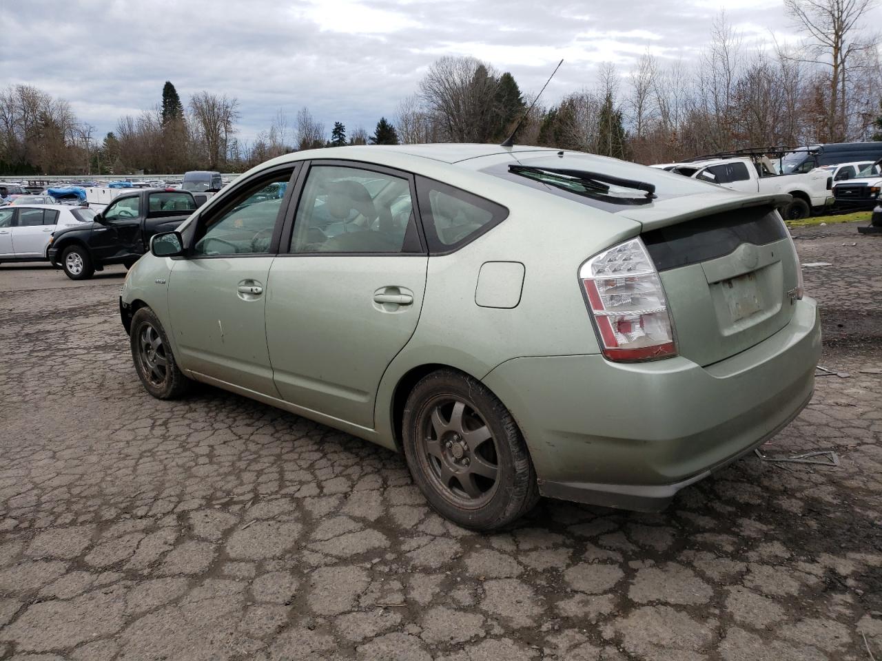 Photo 1 VIN: JTDKB20U083374488 - TOYOTA PRIUS 