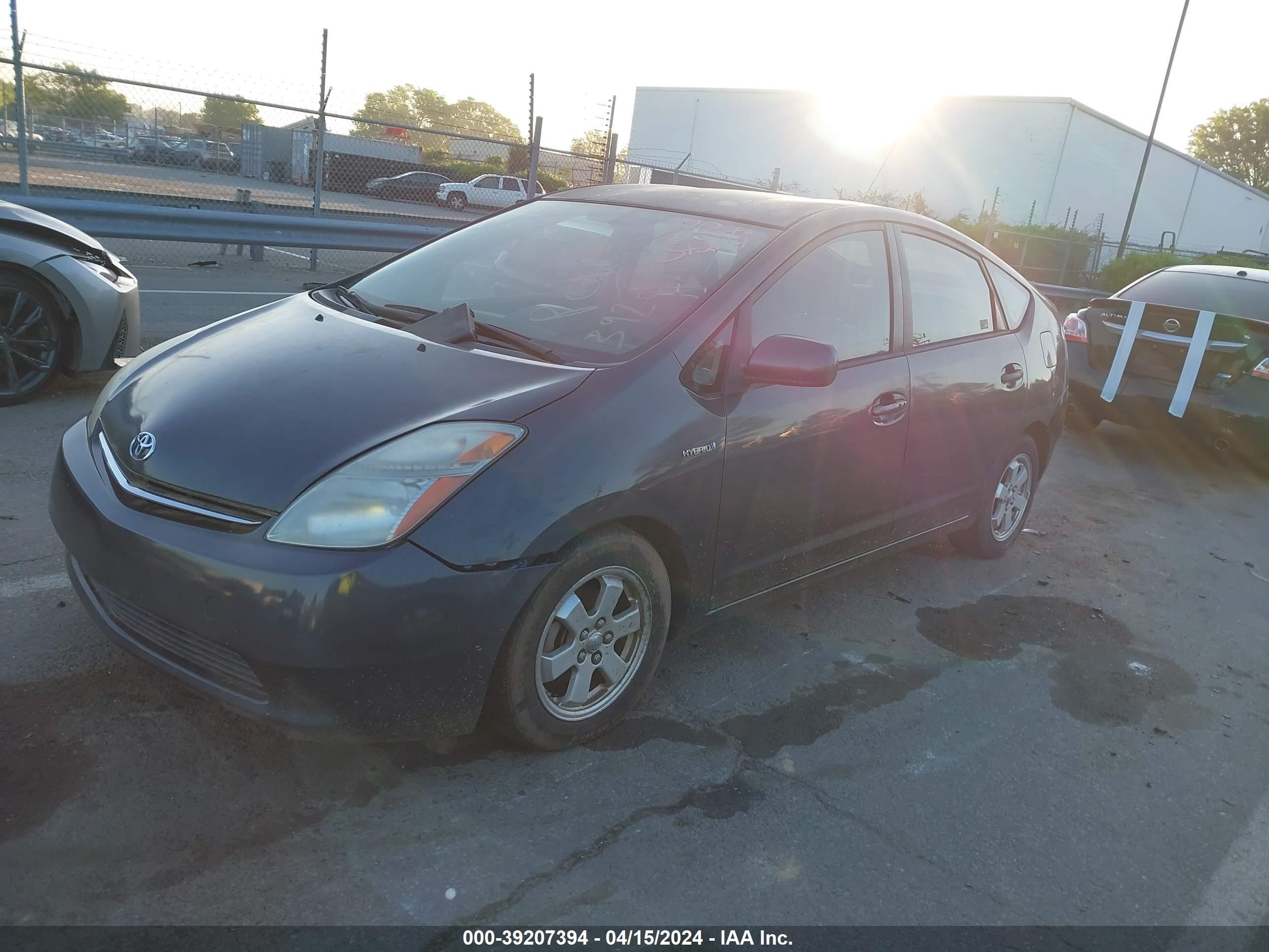 Photo 1 VIN: JTDKB20U083391730 - TOYOTA PRIUS 