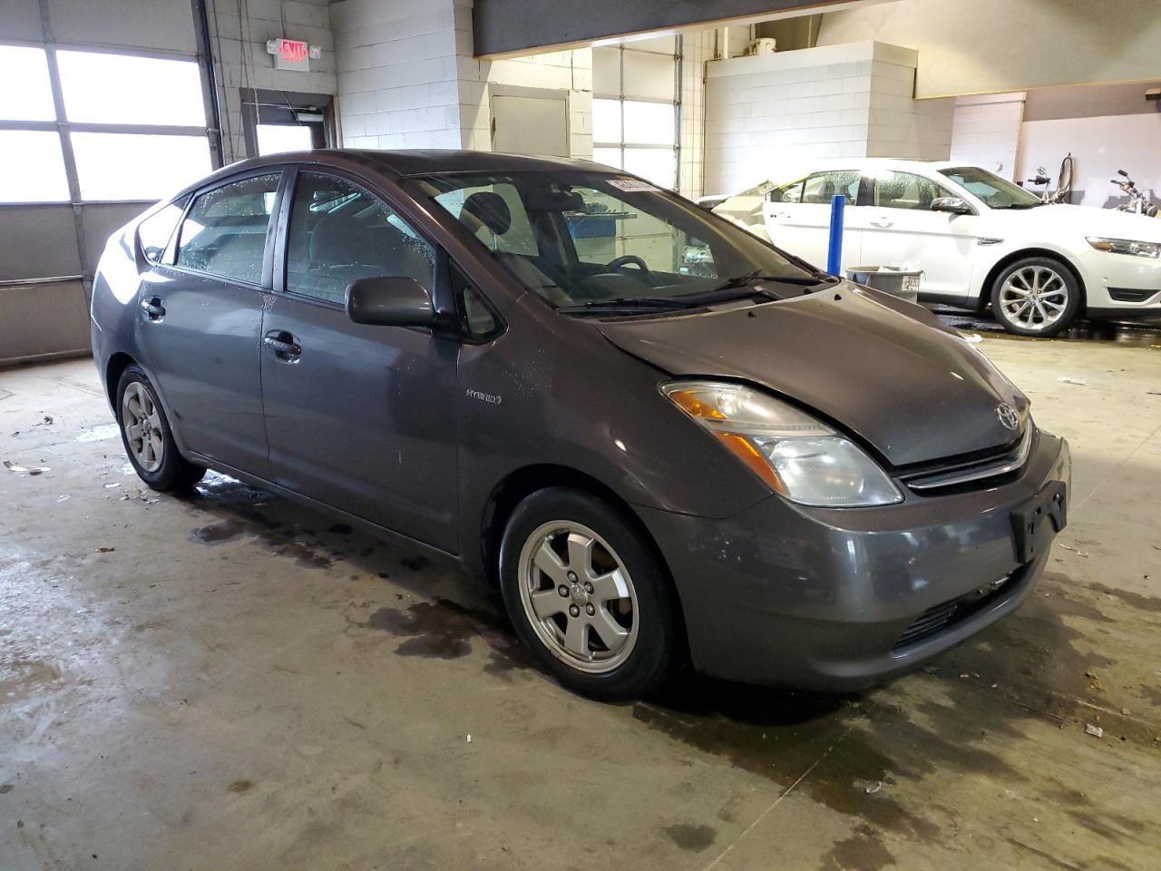 Photo 3 VIN: JTDKB20U083431319 - TOYOTA PRIUS 