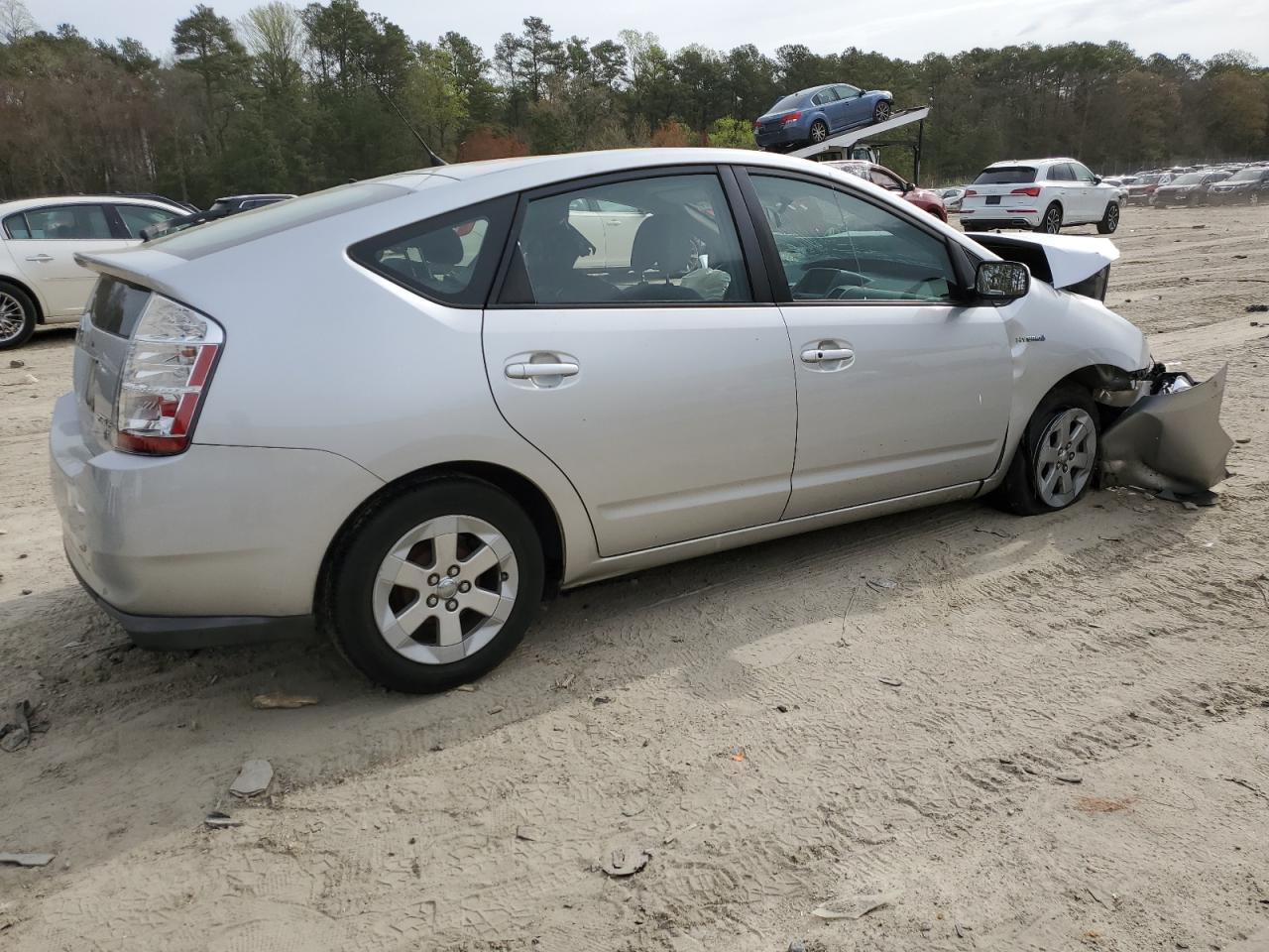 Photo 2 VIN: JTDKB20U093511236 - TOYOTA PRIUS 