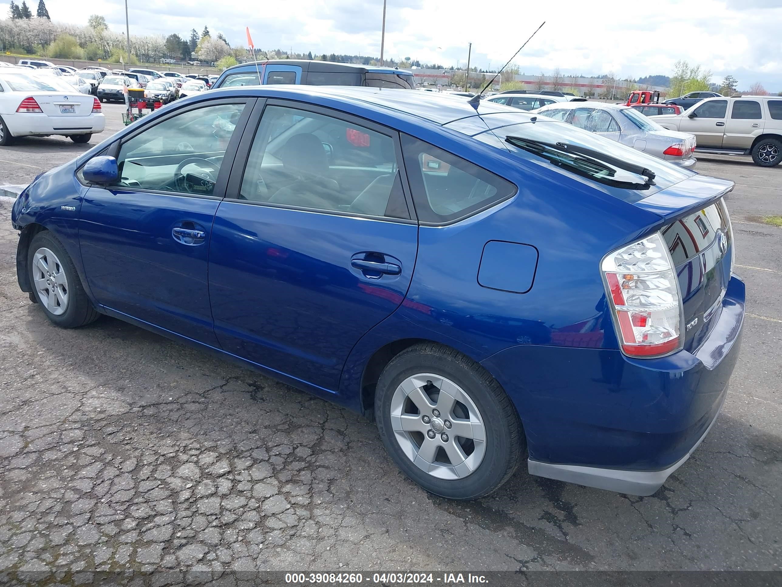 Photo 2 VIN: JTDKB20U097821895 - TOYOTA PRIUS 