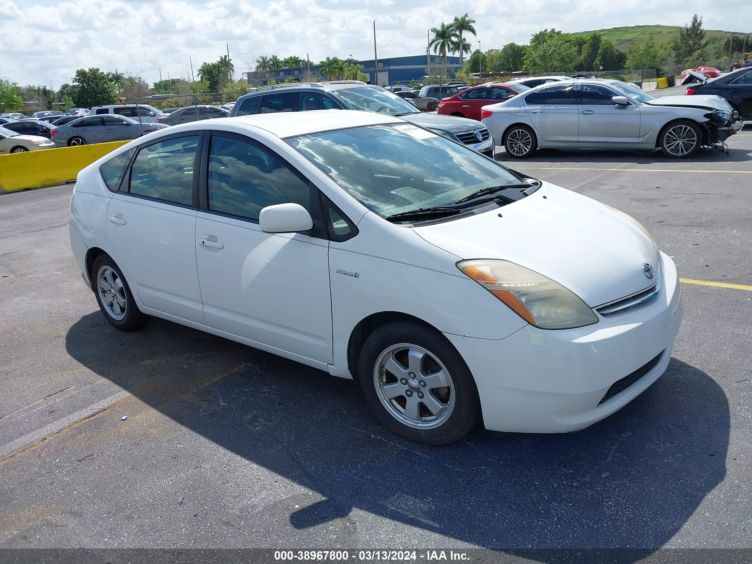 Photo 0 VIN: JTDKB20U097830256 - TOYOTA PRIUS 