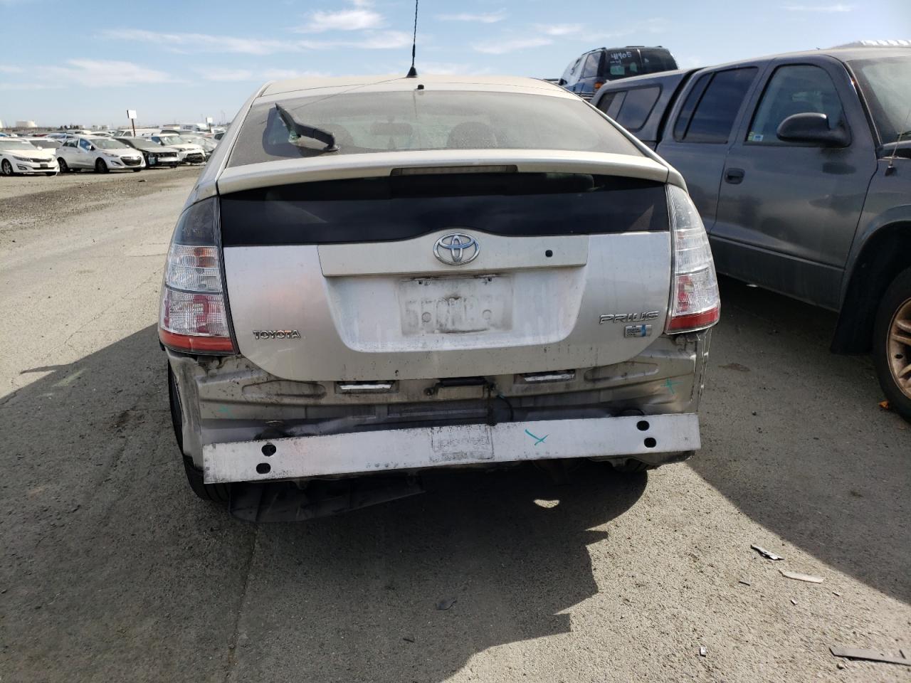 Photo 5 VIN: JTDKB20U140015548 - TOYOTA PRIUS 