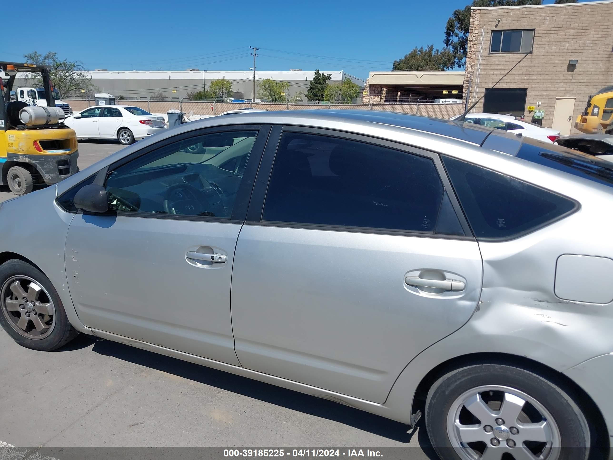 Photo 5 VIN: JTDKB20U140088905 - TOYOTA PRIUS 