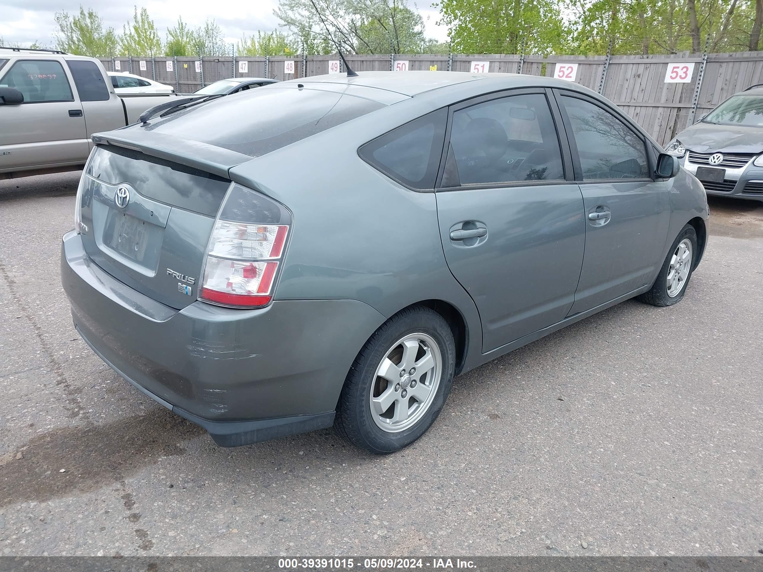 Photo 3 VIN: JTDKB20U153053880 - TOYOTA PRIUS 