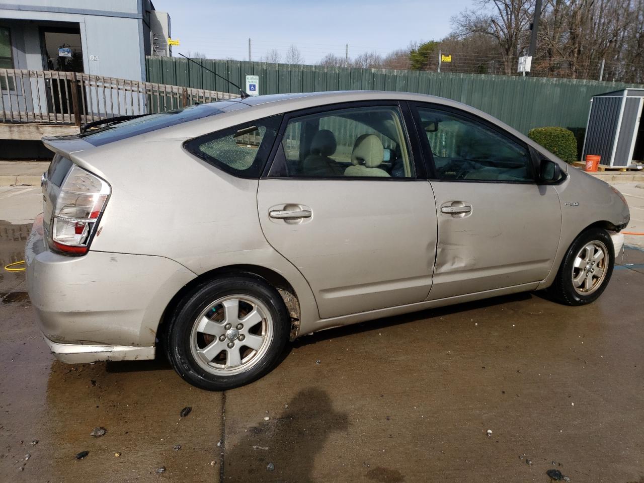 Photo 2 VIN: JTDKB20U167542032 - TOYOTA PRIUS 