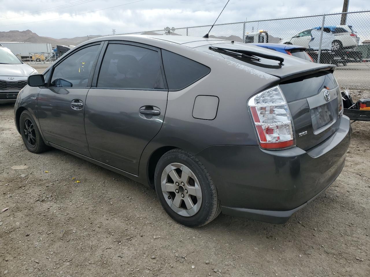 Photo 1 VIN: JTDKB20U173244573 - TOYOTA PRIUS 