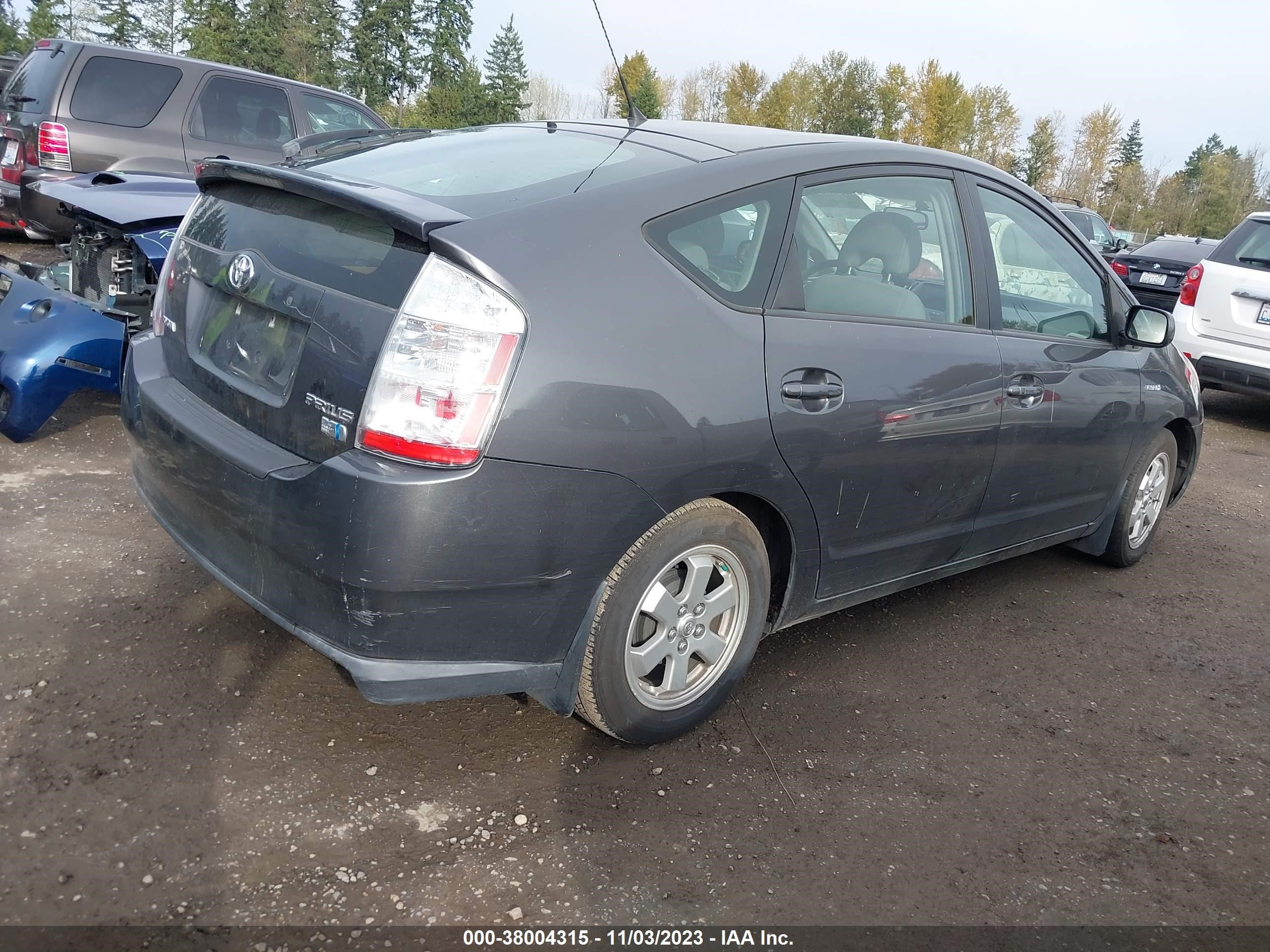 Photo 4 VIN: JTDKB20U183314056 - TOYOTA PRIUS 