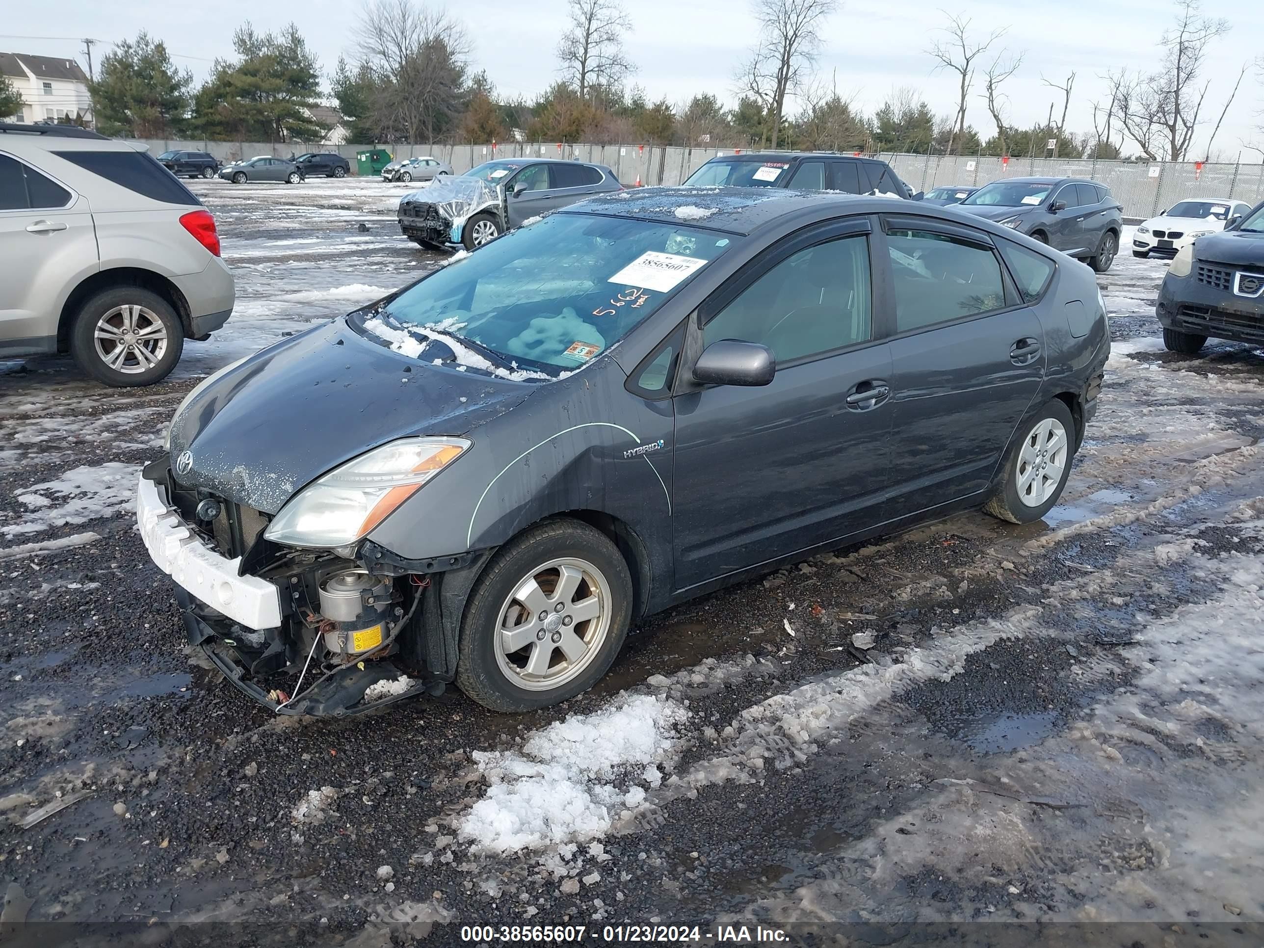 Photo 1 VIN: JTDKB20U183369445 - TOYOTA PRIUS 