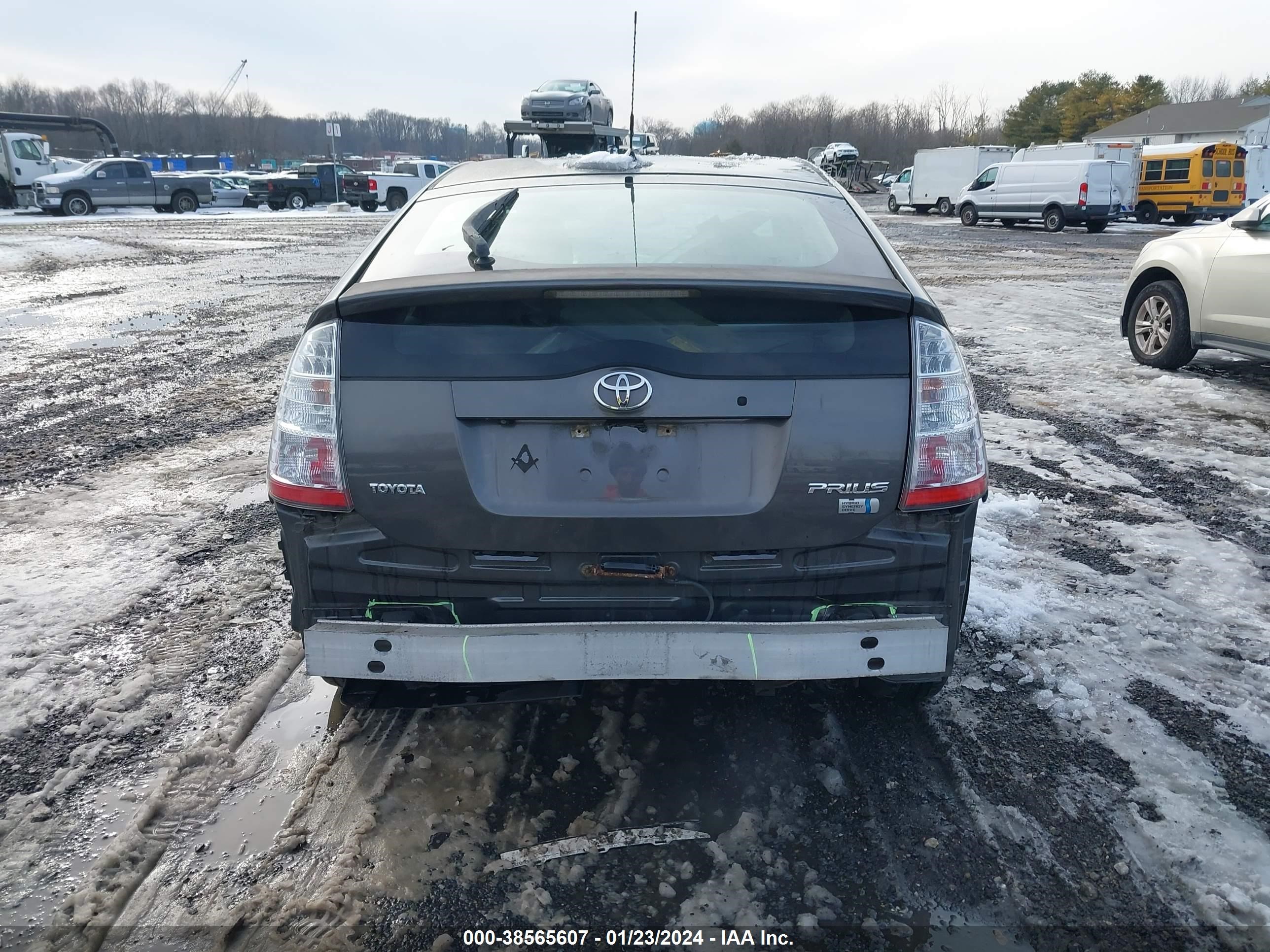 Photo 5 VIN: JTDKB20U183369445 - TOYOTA PRIUS 