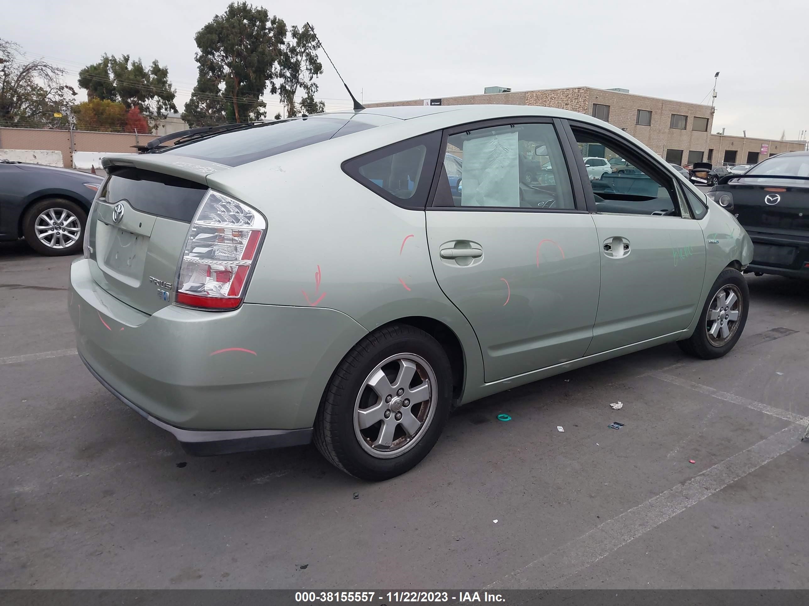 Photo 3 VIN: JTDKB20U187735025 - TOYOTA PRIUS 