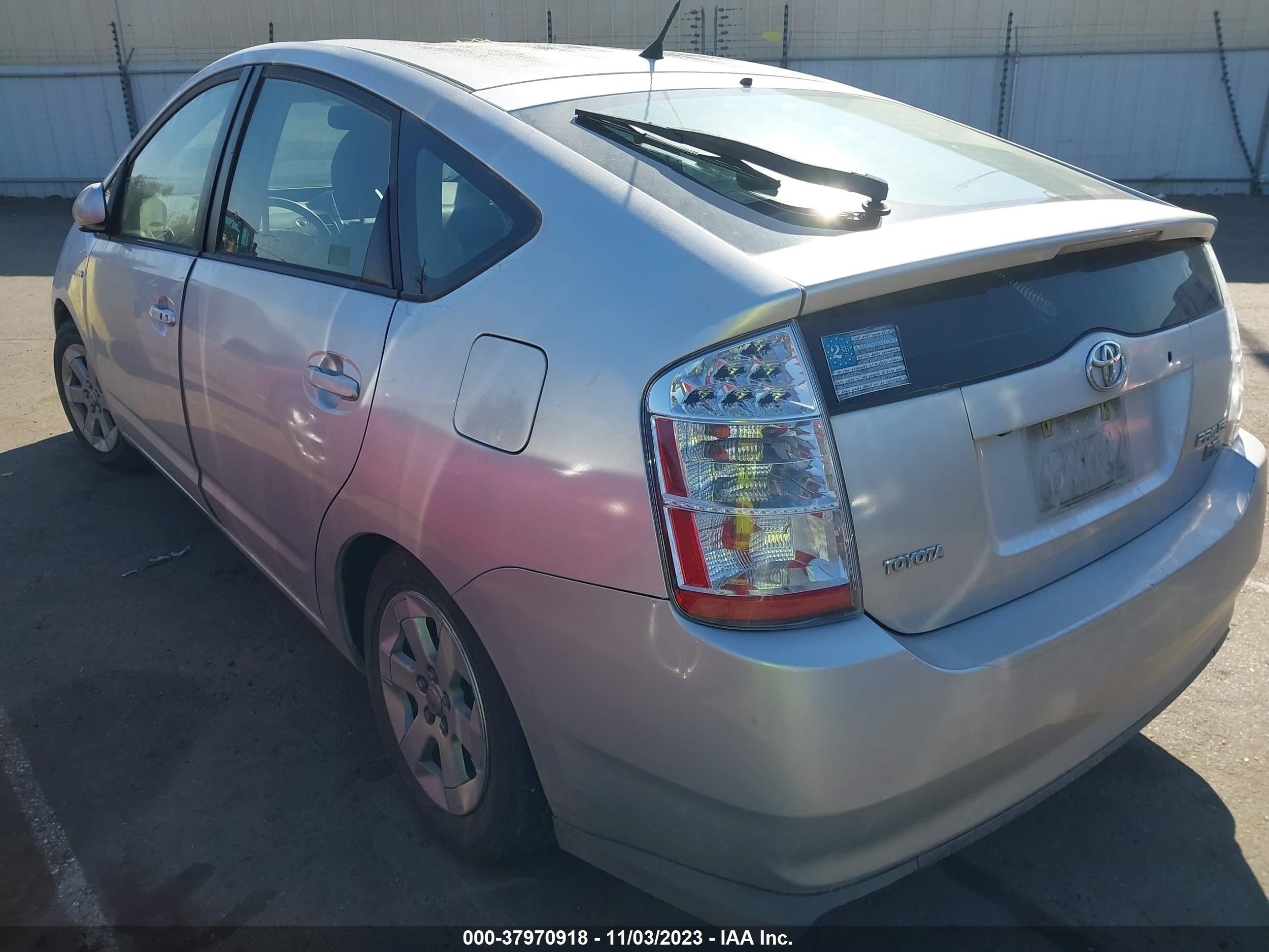 Photo 2 VIN: JTDKB20U193465979 - TOYOTA PRIUS 