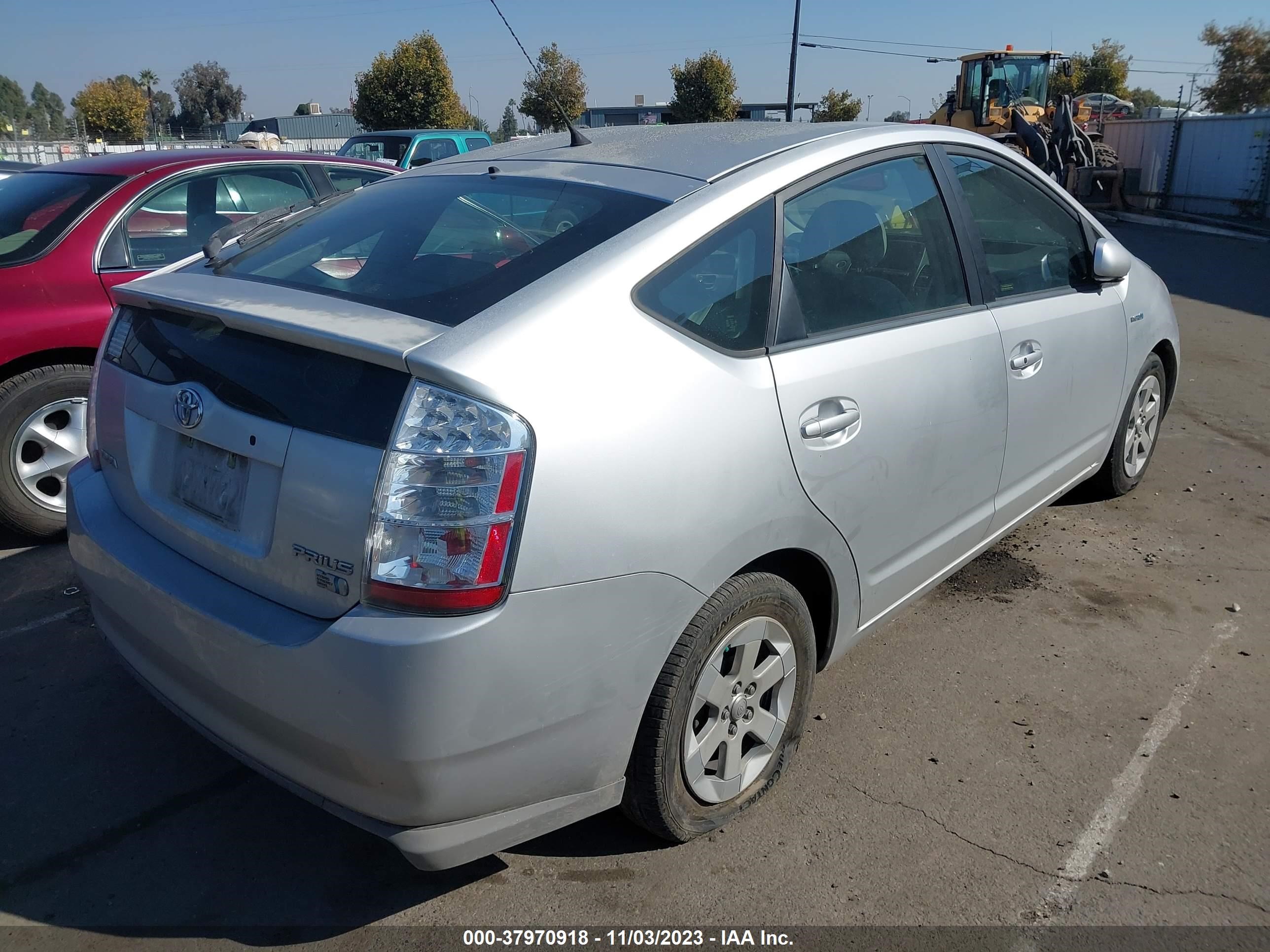 Photo 3 VIN: JTDKB20U193465979 - TOYOTA PRIUS 