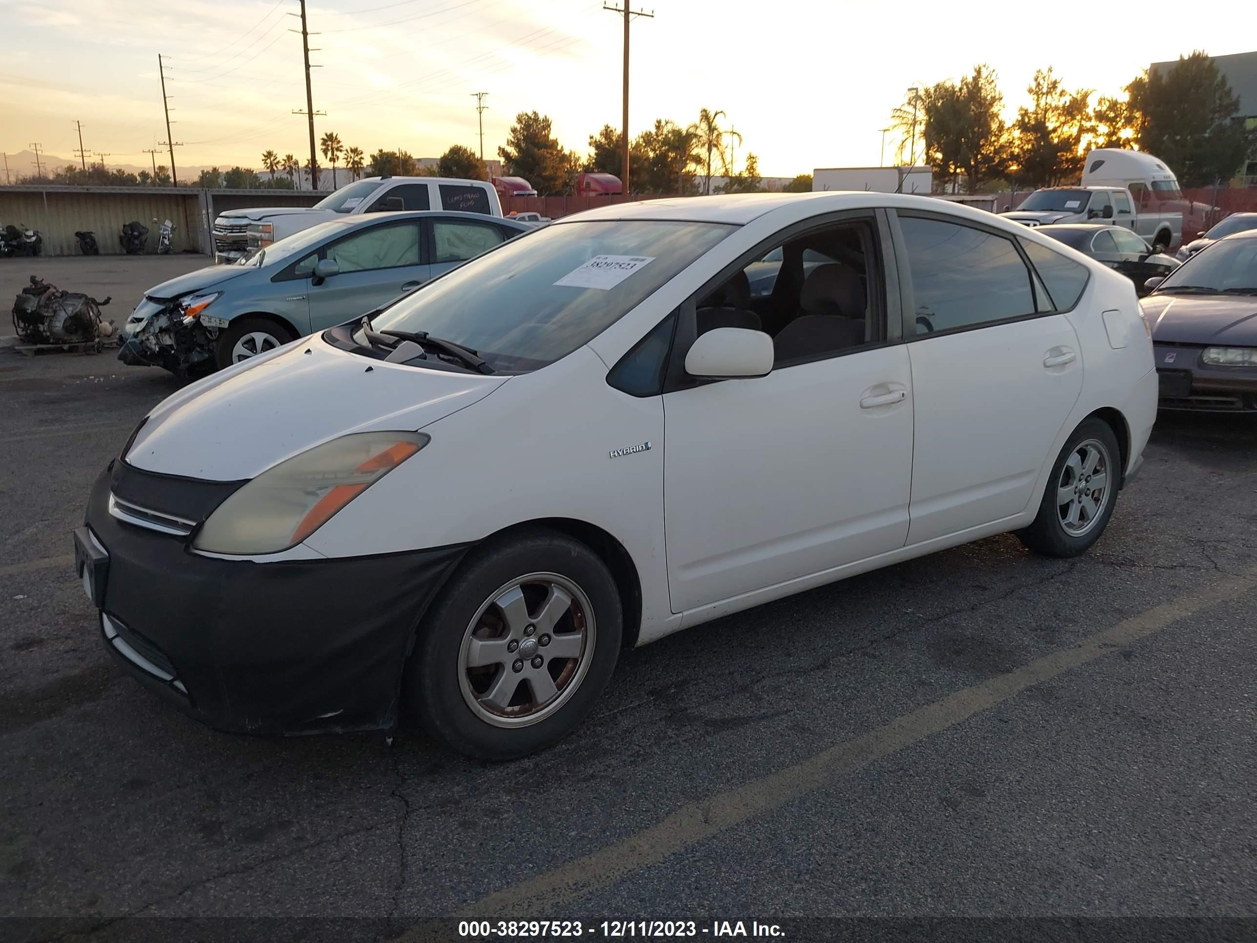 Photo 1 VIN: JTDKB20U263136591 - TOYOTA PRIUS 