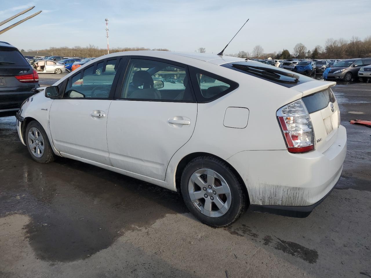 Photo 1 VIN: JTDKB20U263171034 - TOYOTA PRIUS 