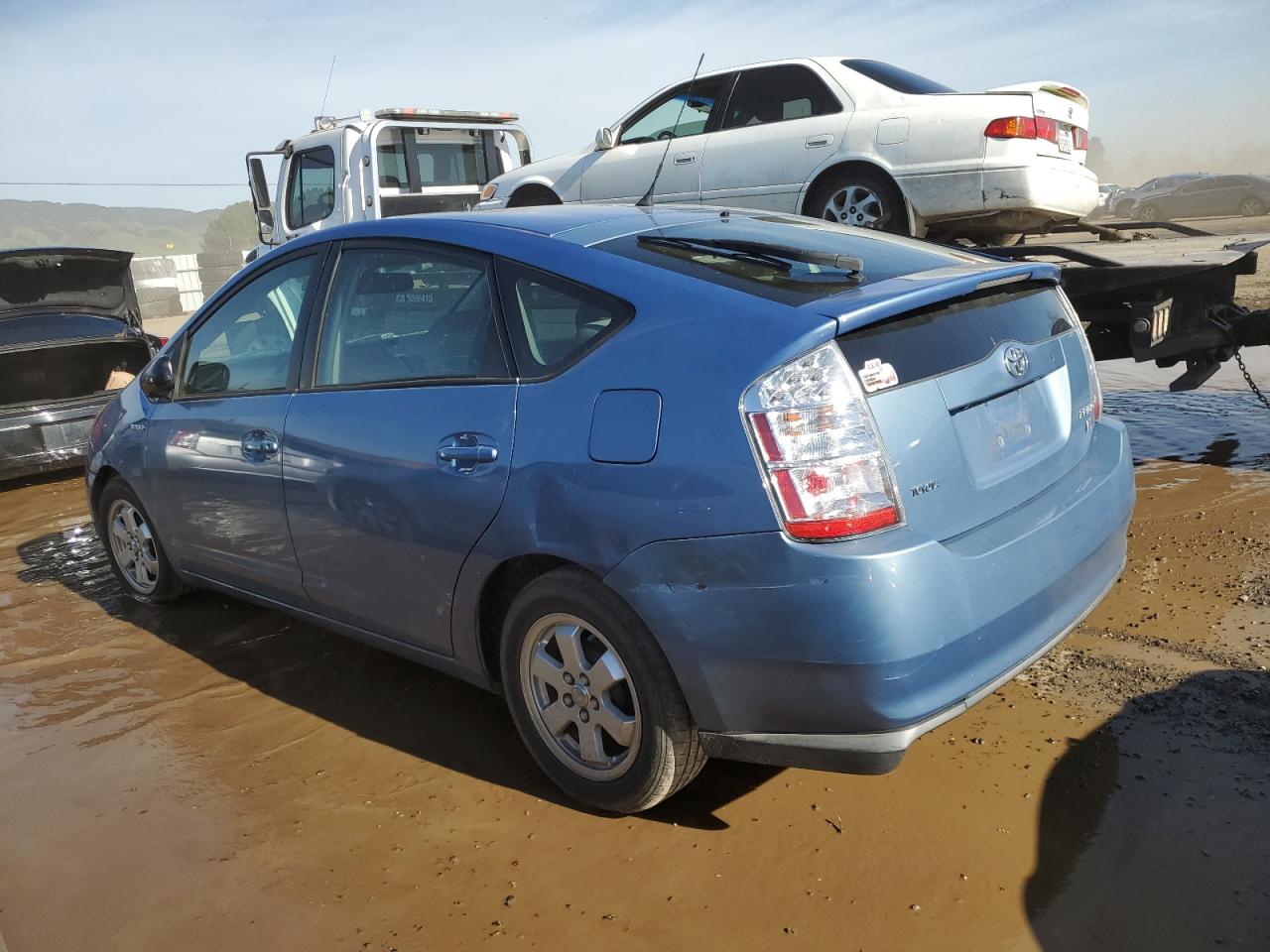 Photo 1 VIN: JTDKB20U267523232 - TOYOTA PRIUS 