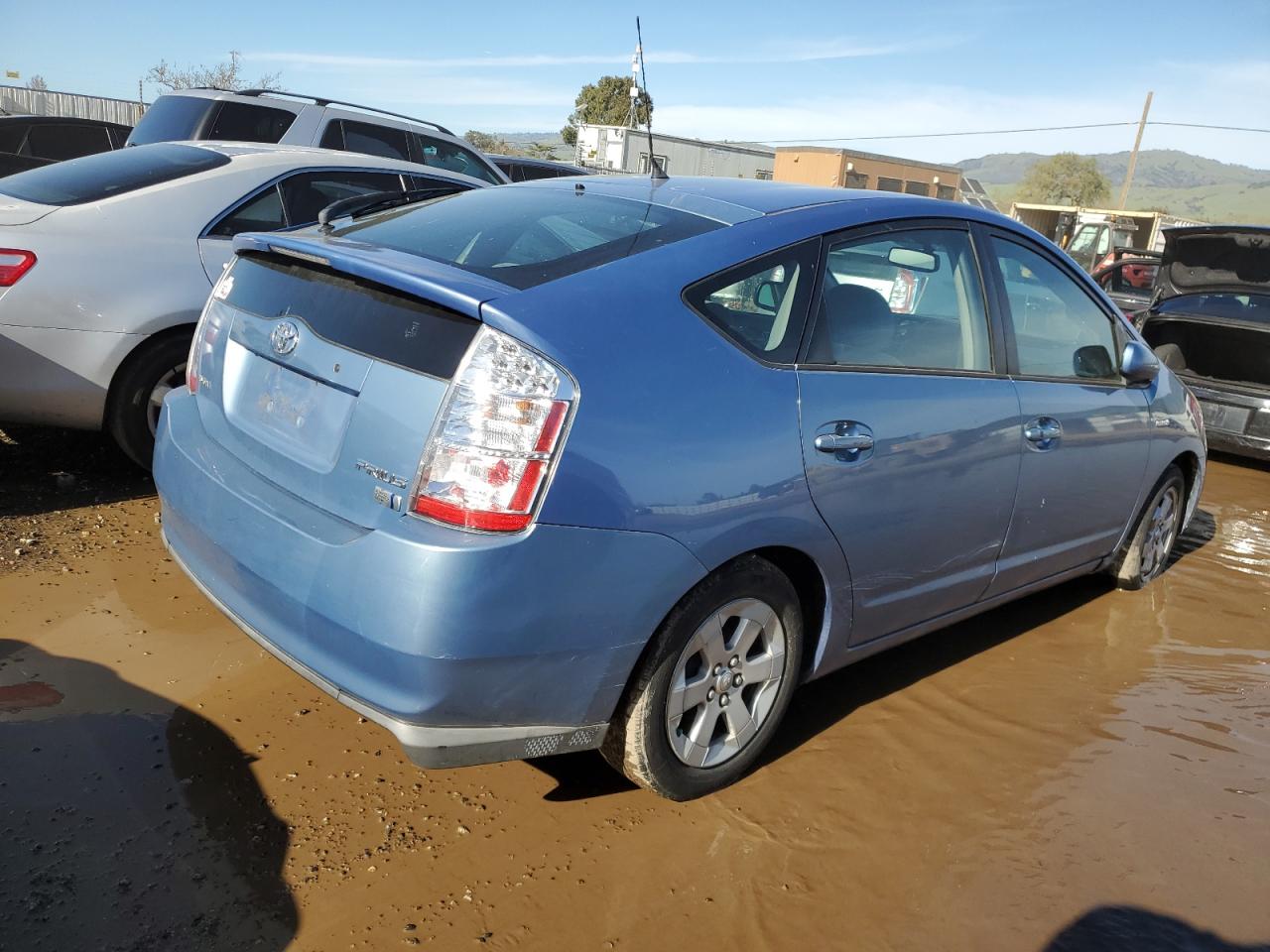 Photo 2 VIN: JTDKB20U267523232 - TOYOTA PRIUS 