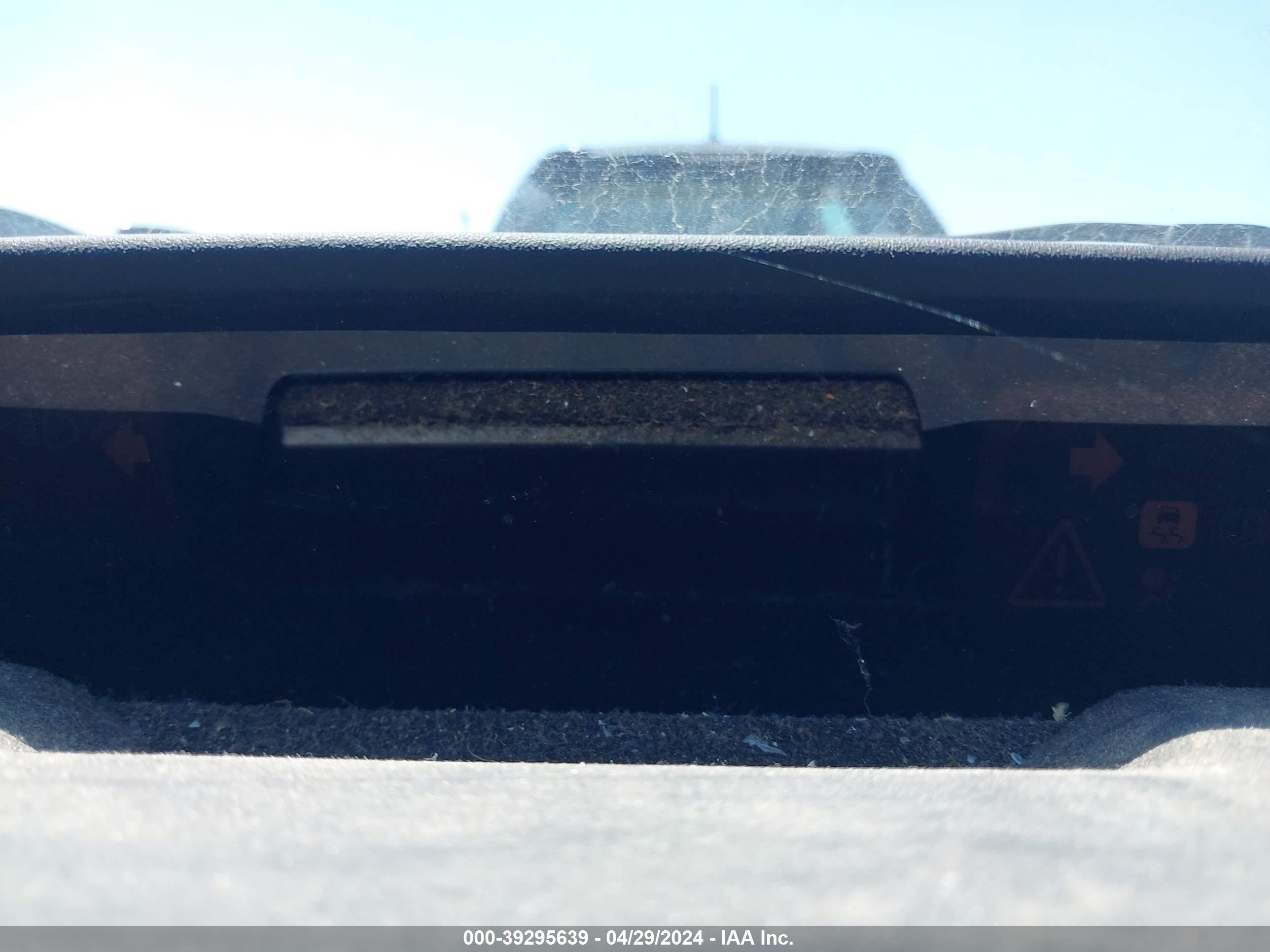 Photo 6 VIN: JTDKB20U273284547 - TOYOTA PRIUS 