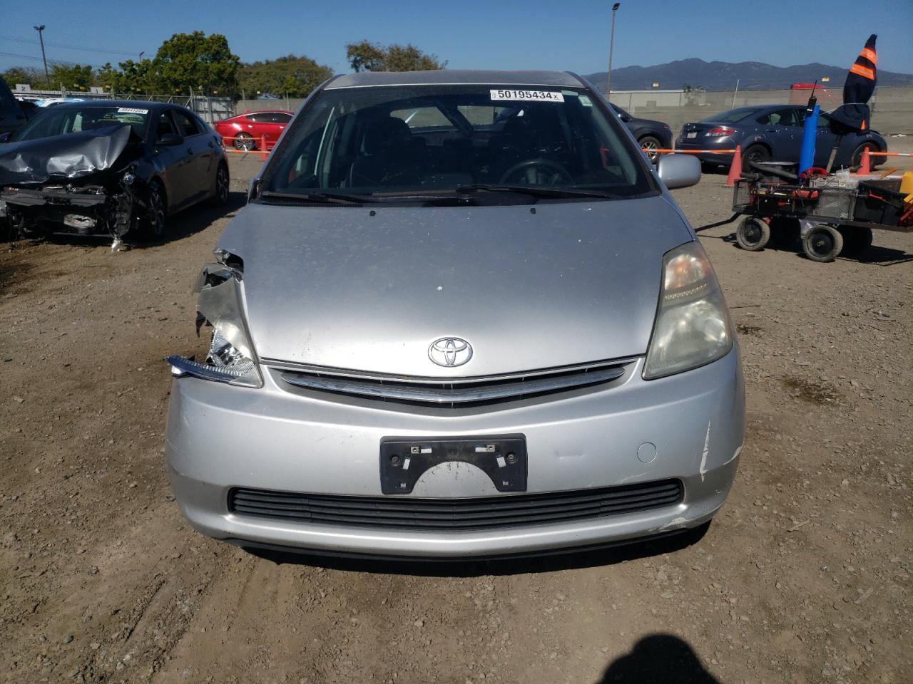 Photo 4 VIN: JTDKB20U283336874 - TOYOTA PRIUS 