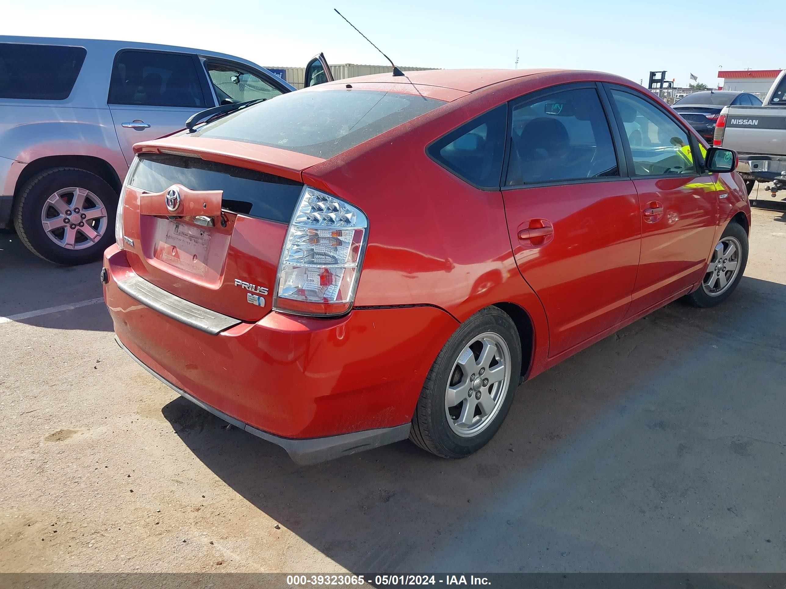 Photo 3 VIN: JTDKB20U283386335 - TOYOTA PRIUS 