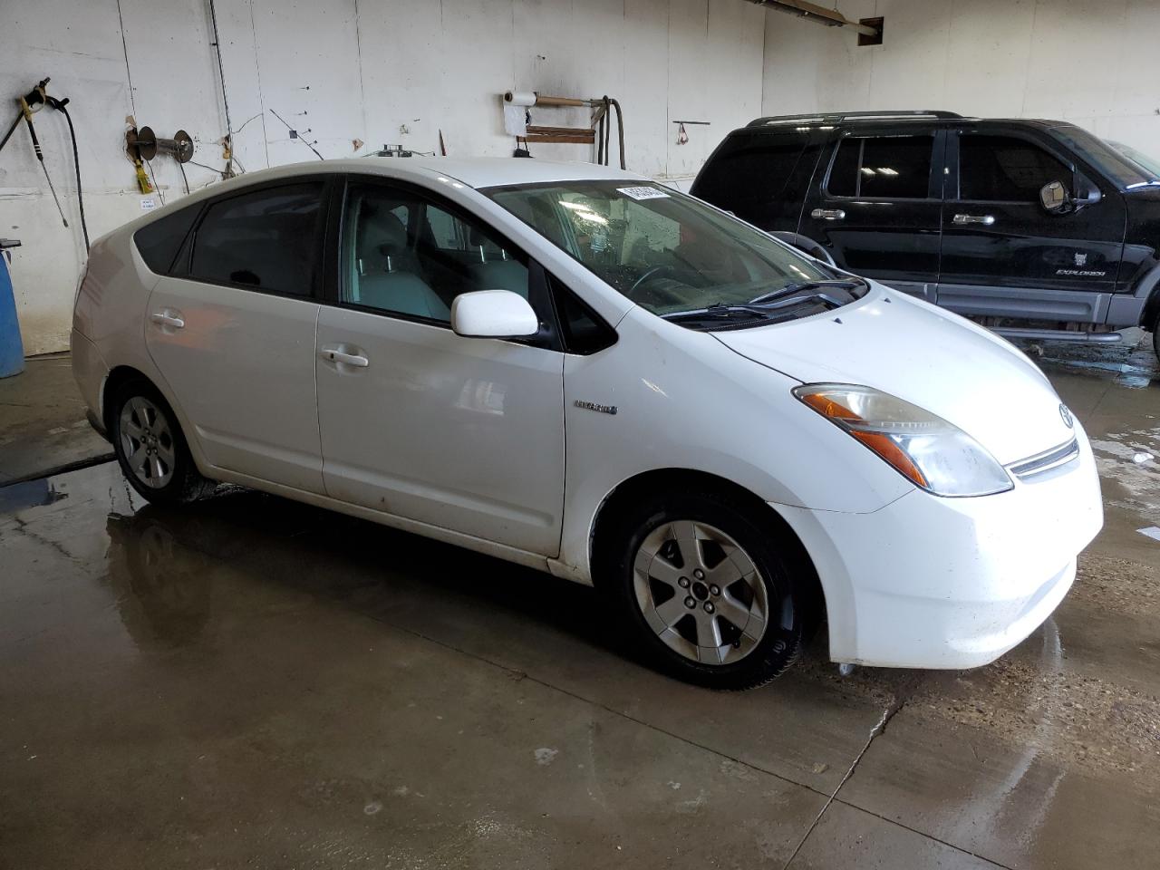 Photo 3 VIN: JTDKB20U287787845 - TOYOTA PRIUS 