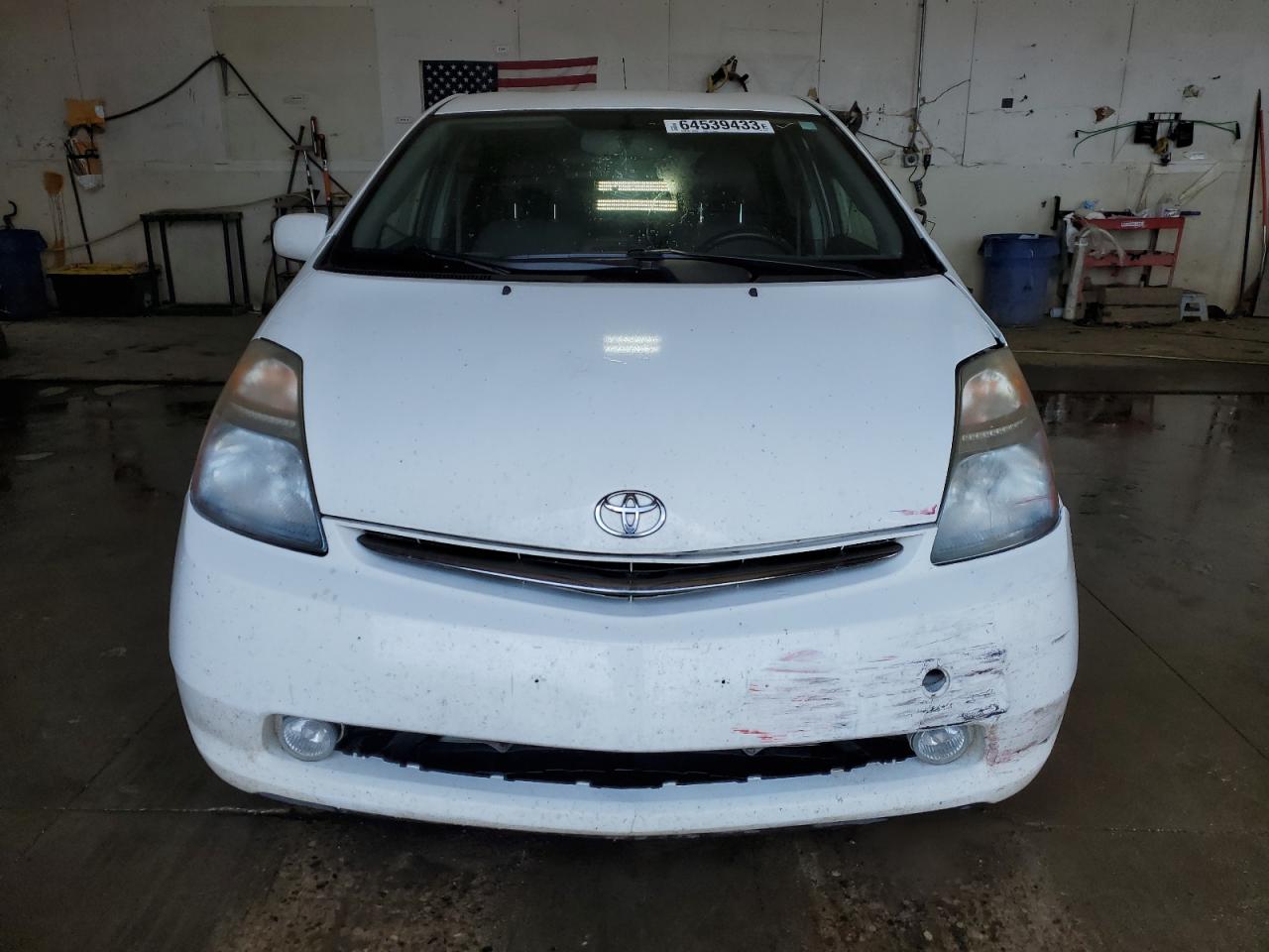 Photo 4 VIN: JTDKB20U287787845 - TOYOTA PRIUS 