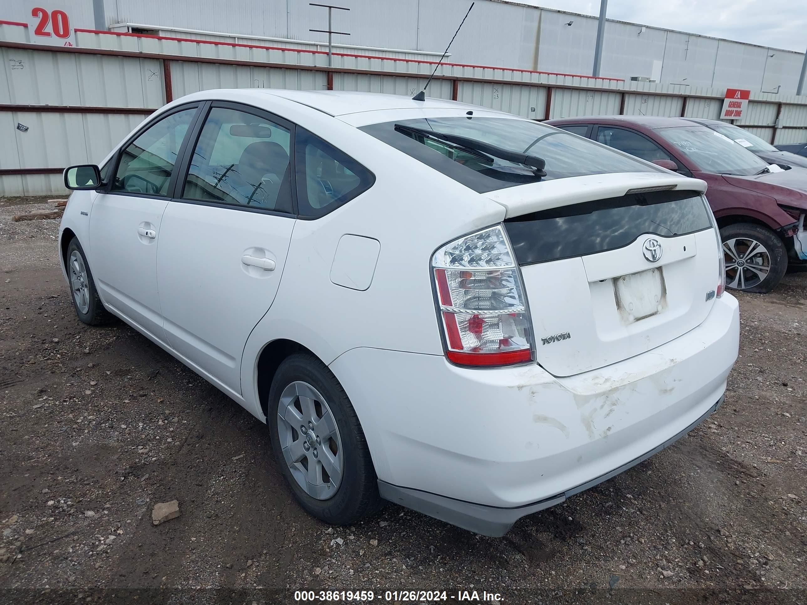 Photo 2 VIN: JTDKB20U297833496 - TOYOTA PRIUS 