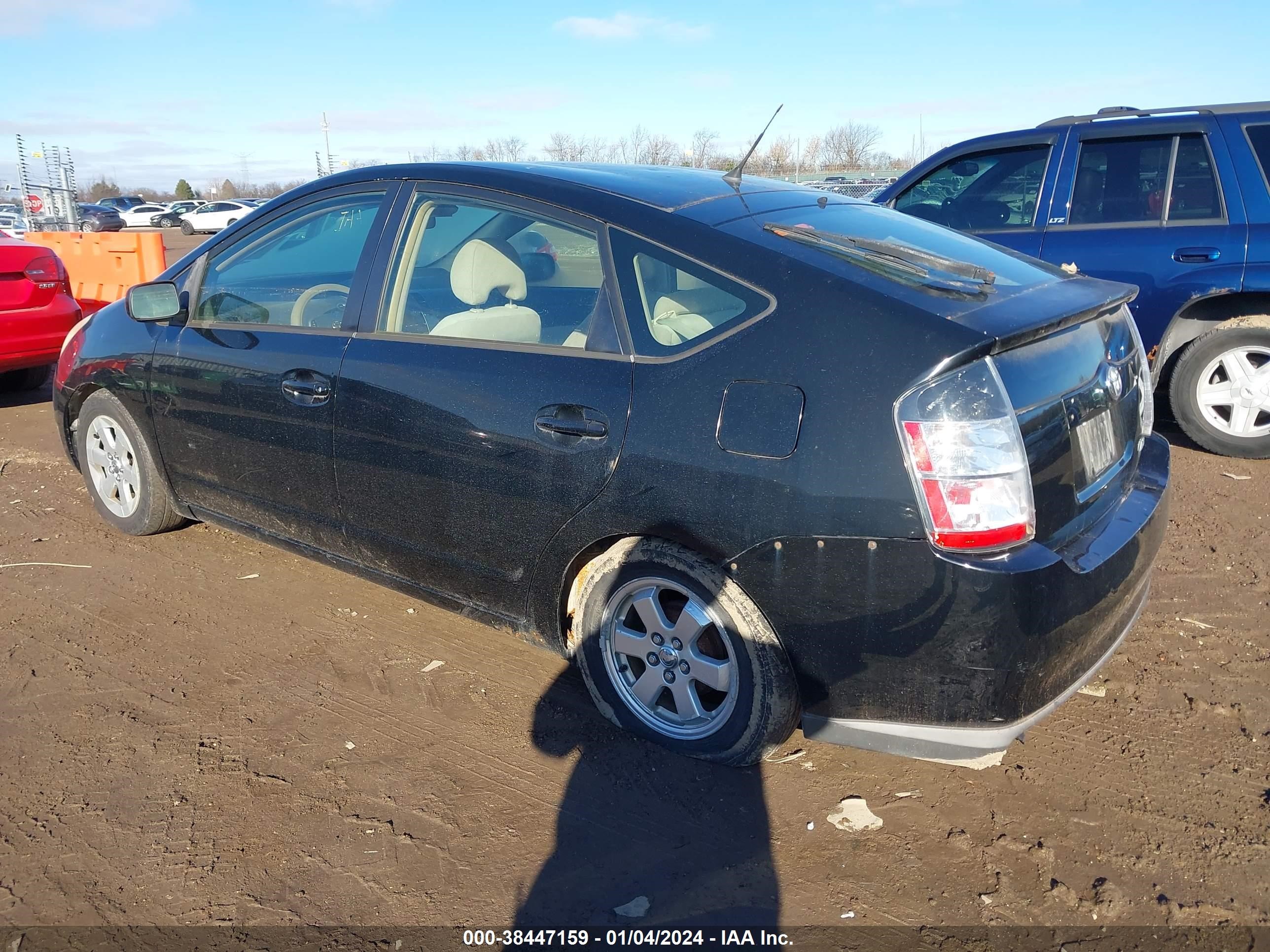 Photo 2 VIN: JTDKB20U340009203 - TOYOTA PRIUS 