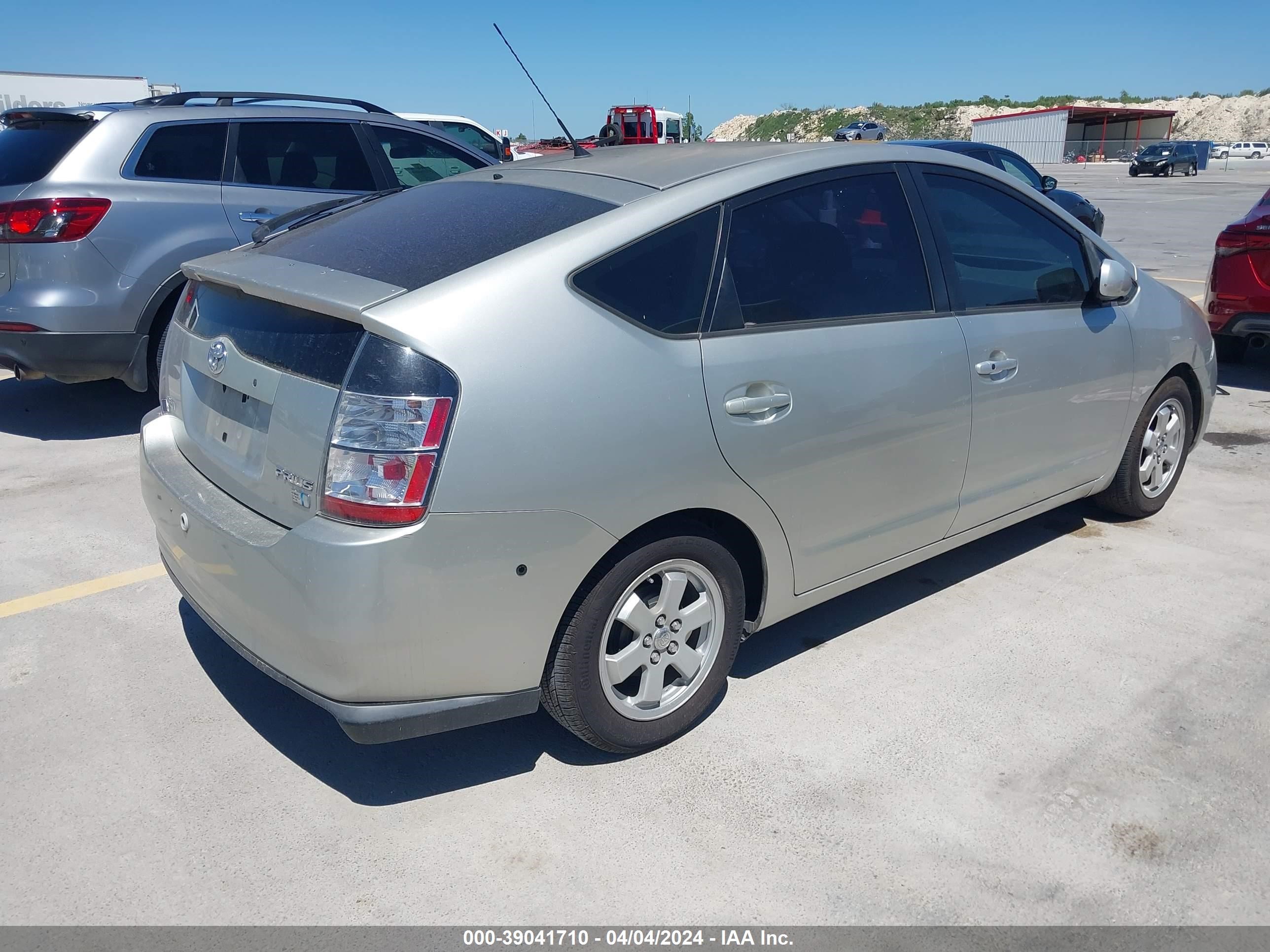 Photo 3 VIN: JTDKB20U340109382 - TOYOTA PRIUS 