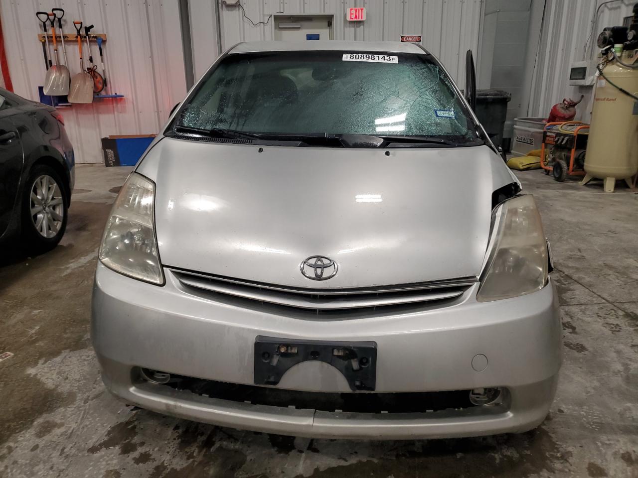 Photo 4 VIN: JTDKB20U353064749 - TOYOTA PRIUS 