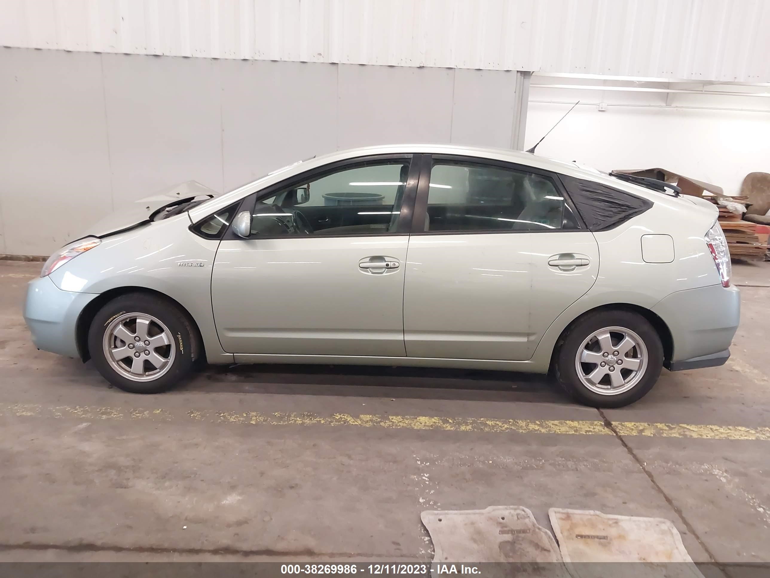 Photo 13 VIN: JTDKB20U367533400 - TOYOTA PRIUS 