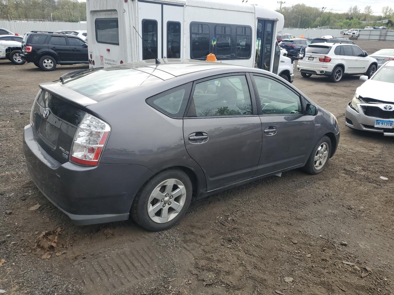 Photo 2 VIN: JTDKB20U373230920 - TOYOTA PRIUS 