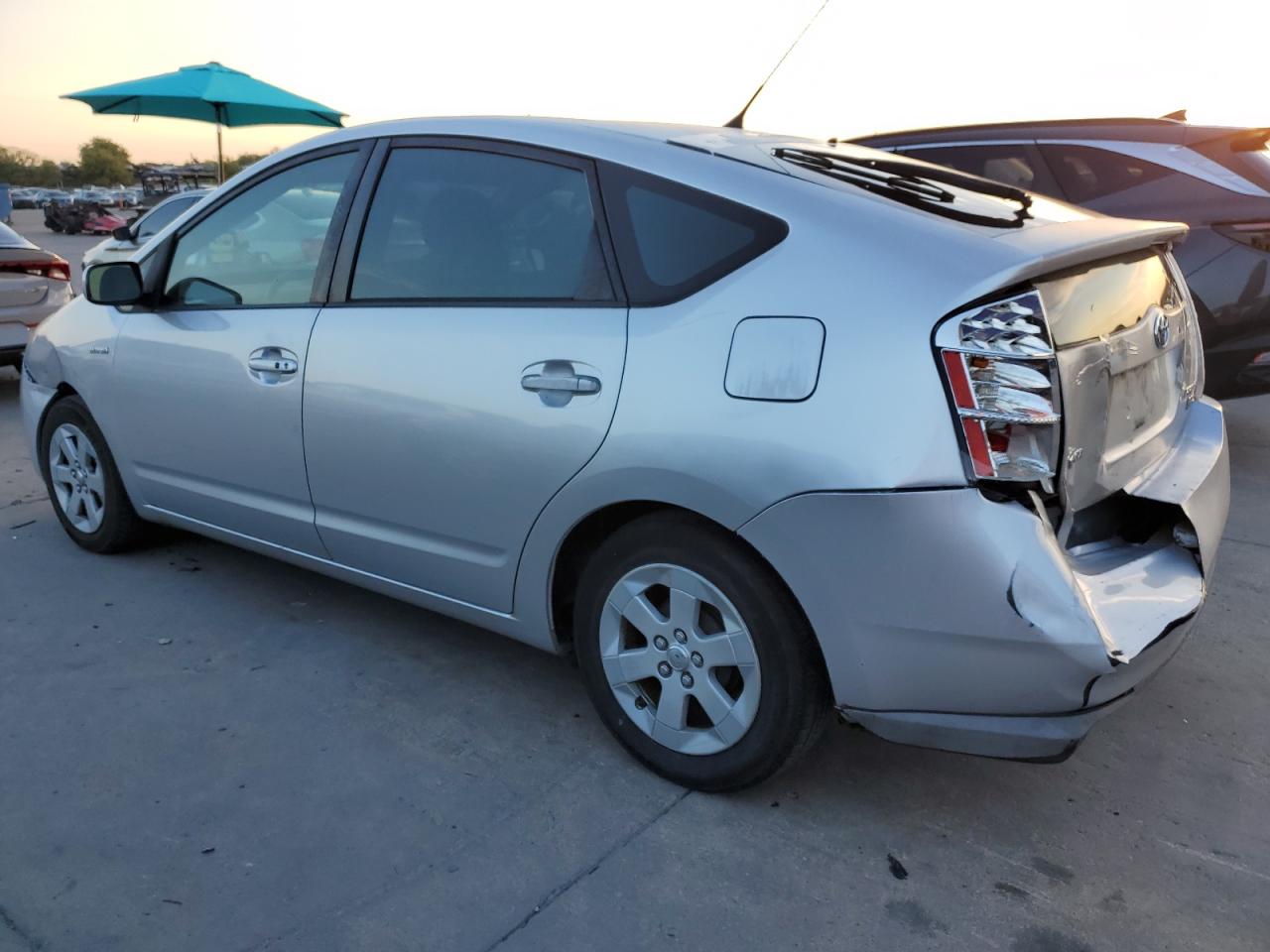 Photo 1 VIN: JTDKB20U373277378 - TOYOTA PRIUS 