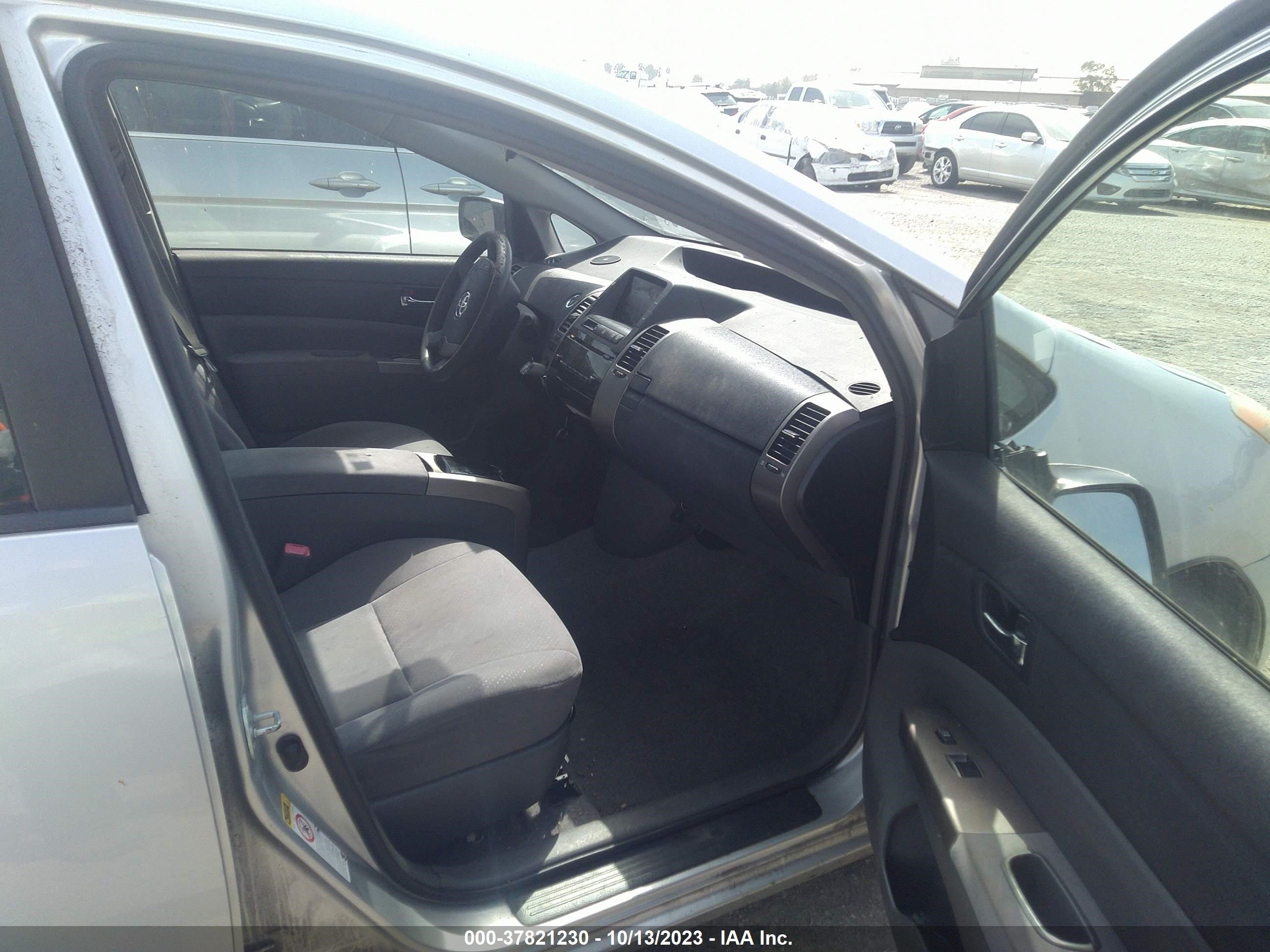 Photo 4 VIN: JTDKB20U377669432 - TOYOTA PRIUS 