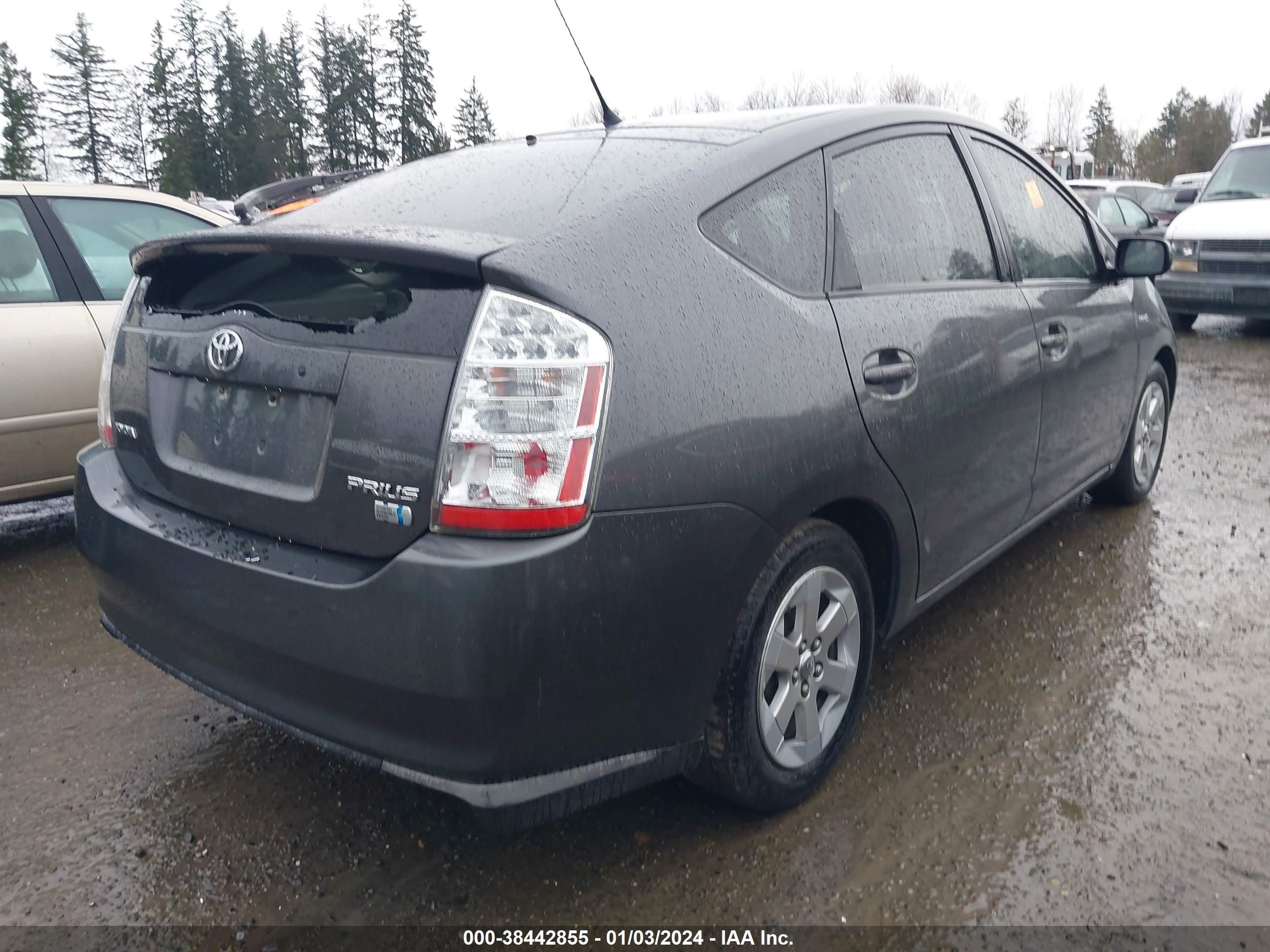 Photo 3 VIN: JTDKB20U383297213 - TOYOTA PRIUS 