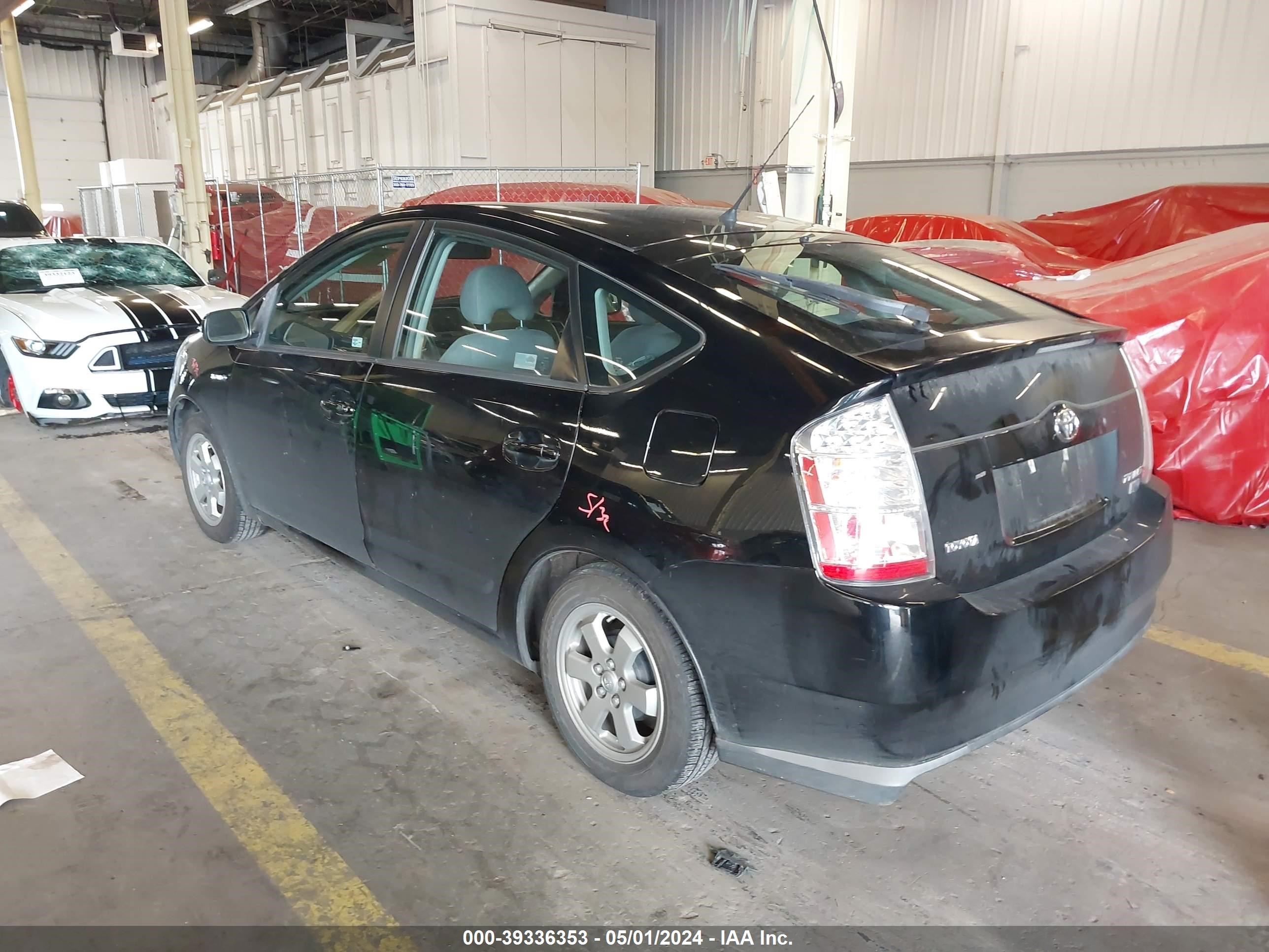 Photo 2 VIN: JTDKB20U383343204 - TOYOTA PRIUS 