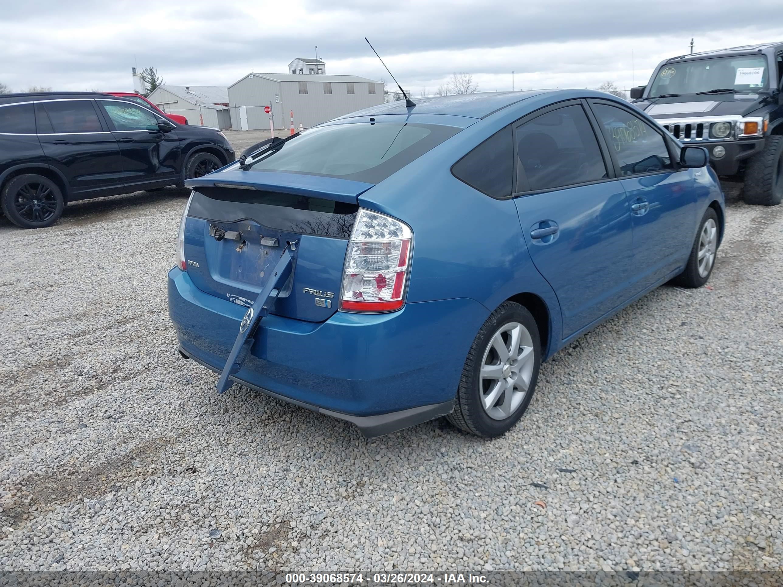 Photo 3 VIN: JTDKB20U387750318 - TOYOTA PRIUS 