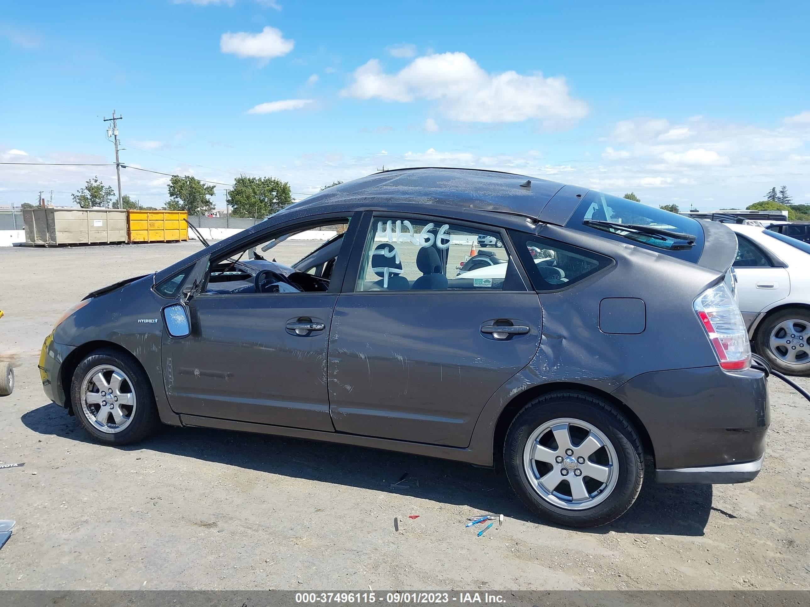 Photo 14 VIN: JTDKB20U393487725 - TOYOTA PRIUS 