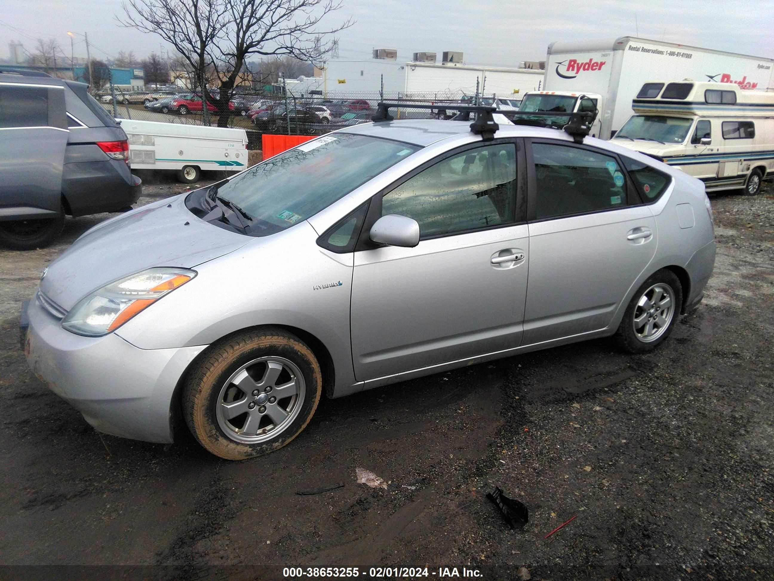 Photo 1 VIN: JTDKB20U393495985 - TOYOTA PRIUS 