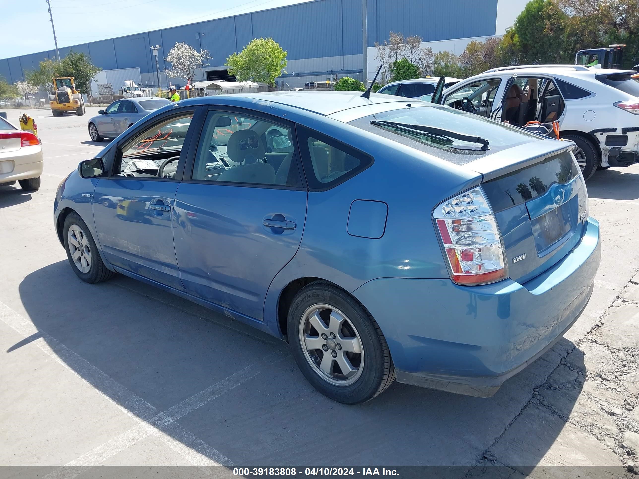 Photo 2 VIN: JTDKB20U397850100 - TOYOTA PRIUS 