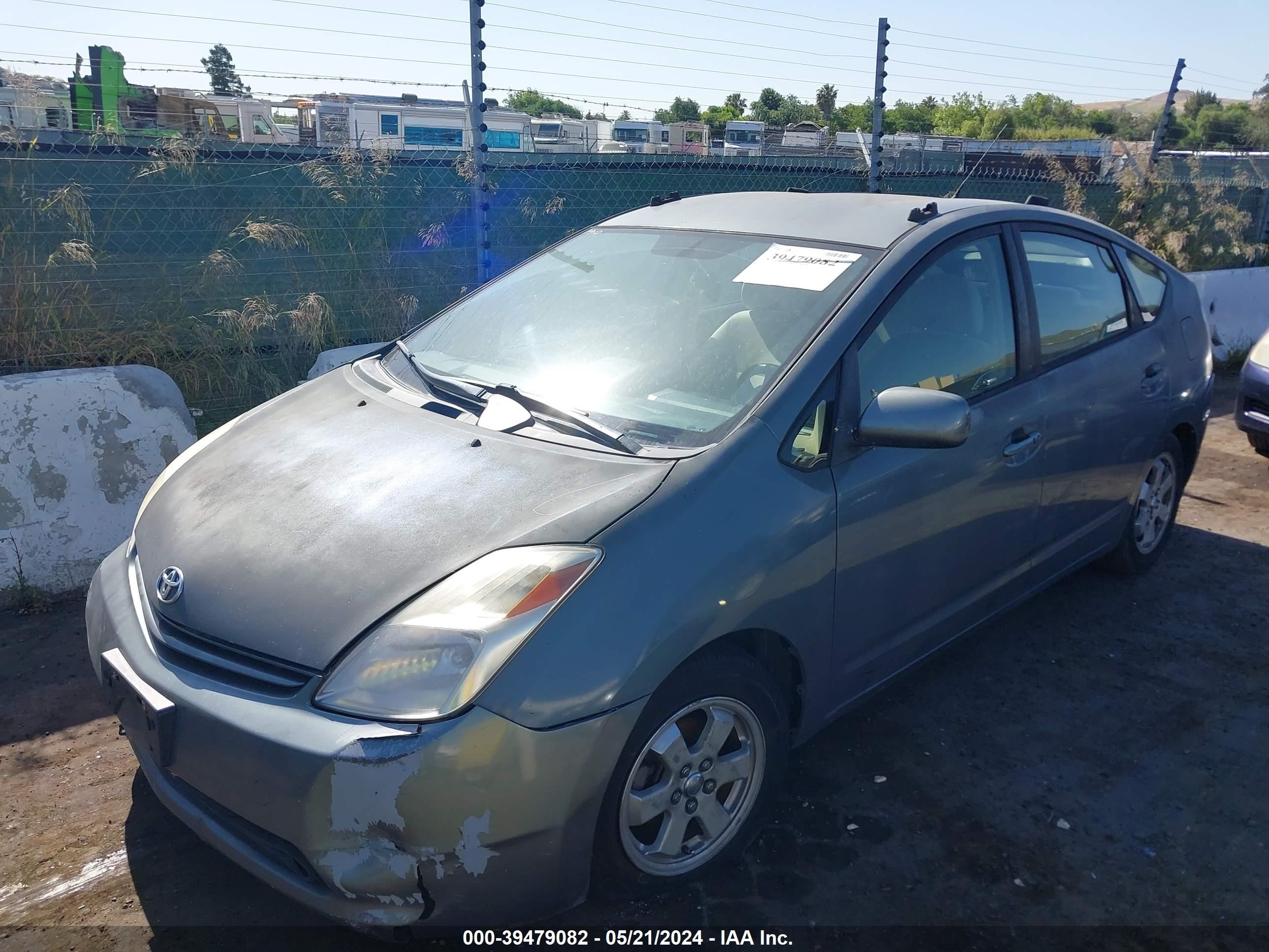 Photo 1 VIN: JTDKB20U440033932 - TOYOTA PRIUS 